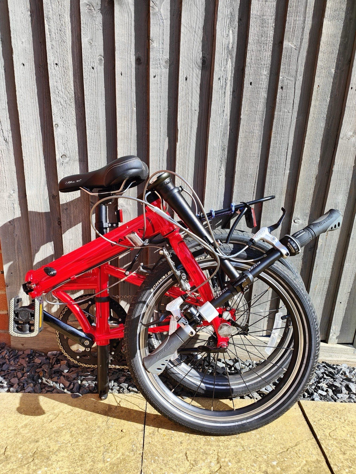 Dahon Speed P8 Folding Bike – Red | 8-Speed | Upgraded Components.