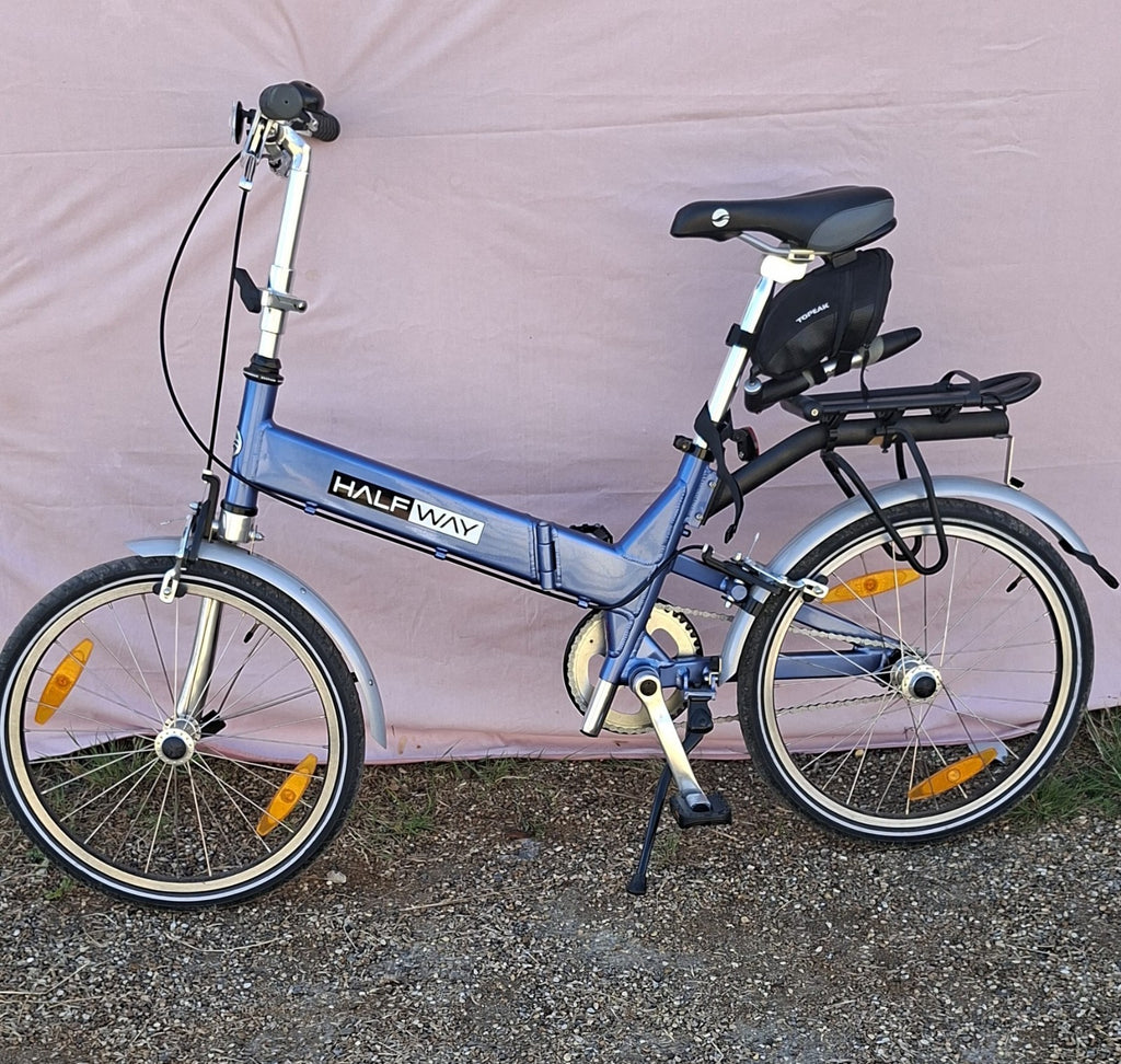 Giant "Halfway" 20in Folding Aluminium Bike,  1-Speed Mint Condition 2 Available