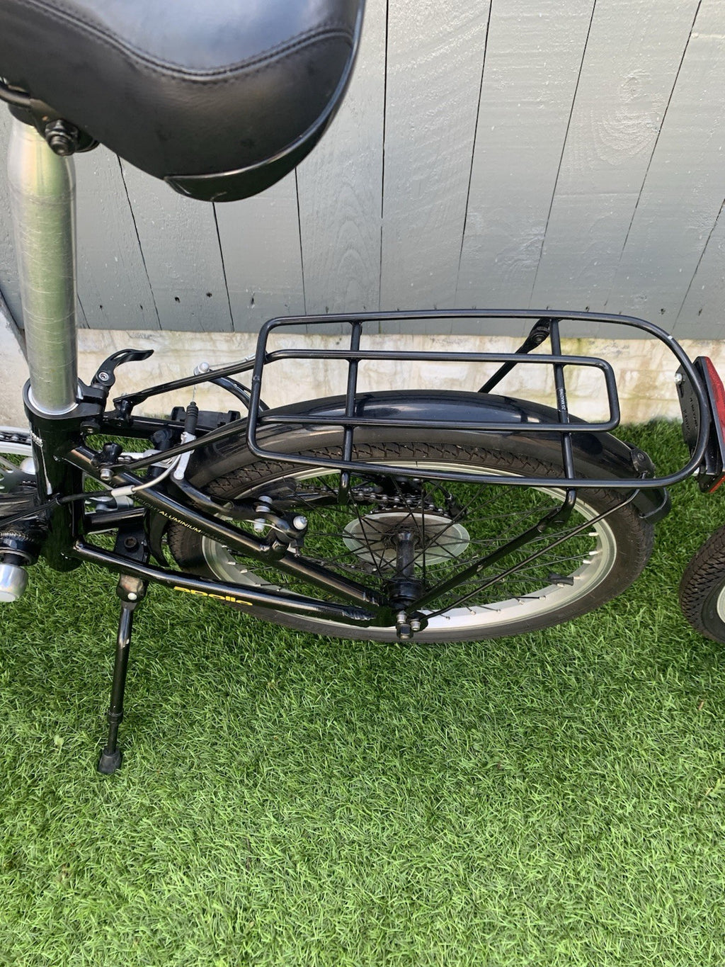 Apollo Contour Unisex Folding Bike 7 Speed, Black, 20" Wheels,