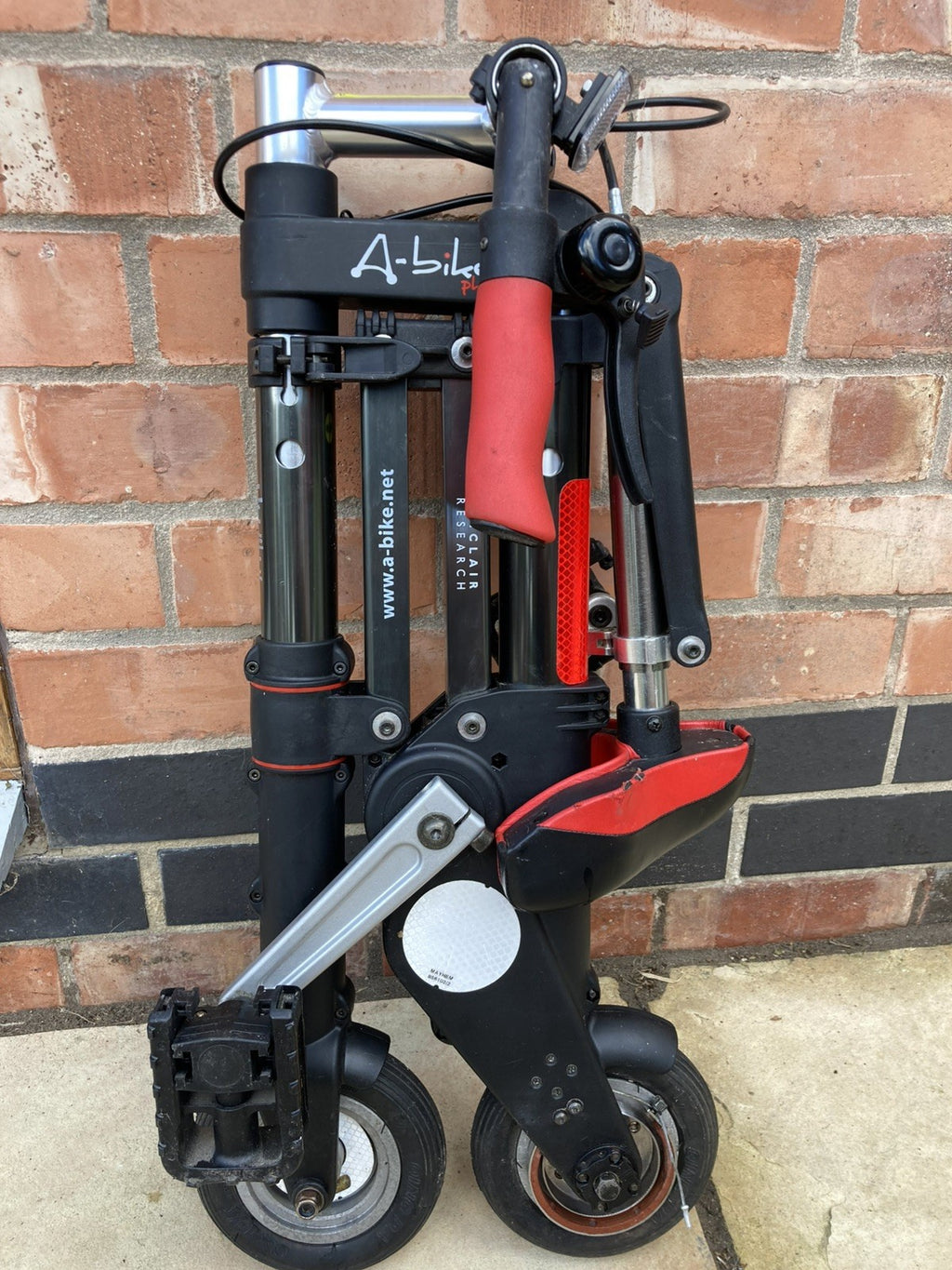 Clive Sinclair A-Bike Plus Folding Commuter Bike with Pump