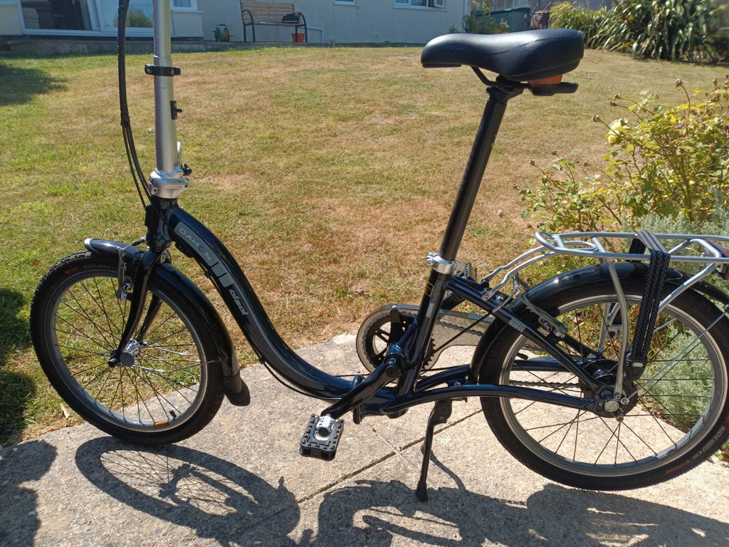 Pair of Dahon Ciao Custom Folding Bicycles Lightweight Unisex Step Through Frame