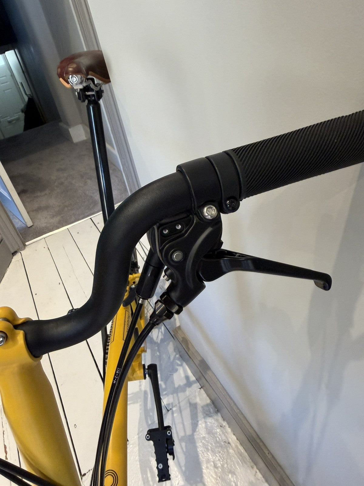 Brompton 2025 C-Line 6-speed High Handlebar - Yellow - Excellent Condition