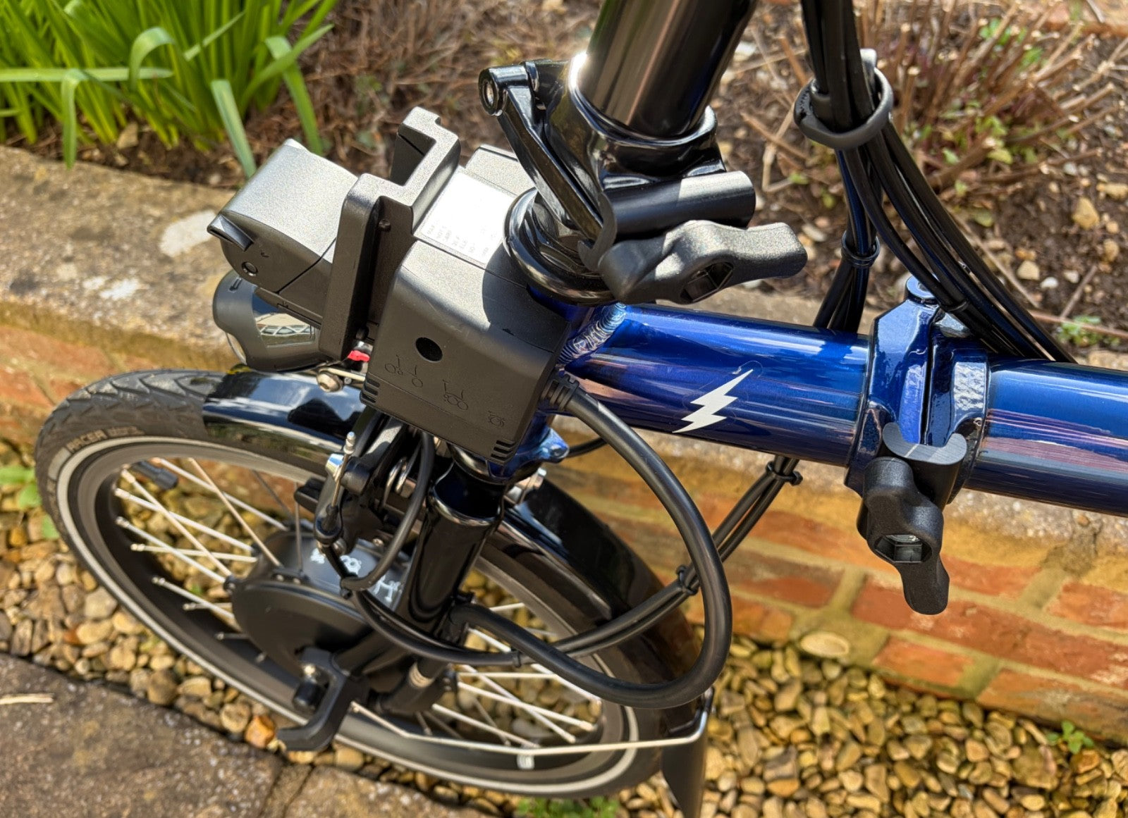 Brompton Elec Folding Bike 6 Speed - Blue Frame & Rear Rack