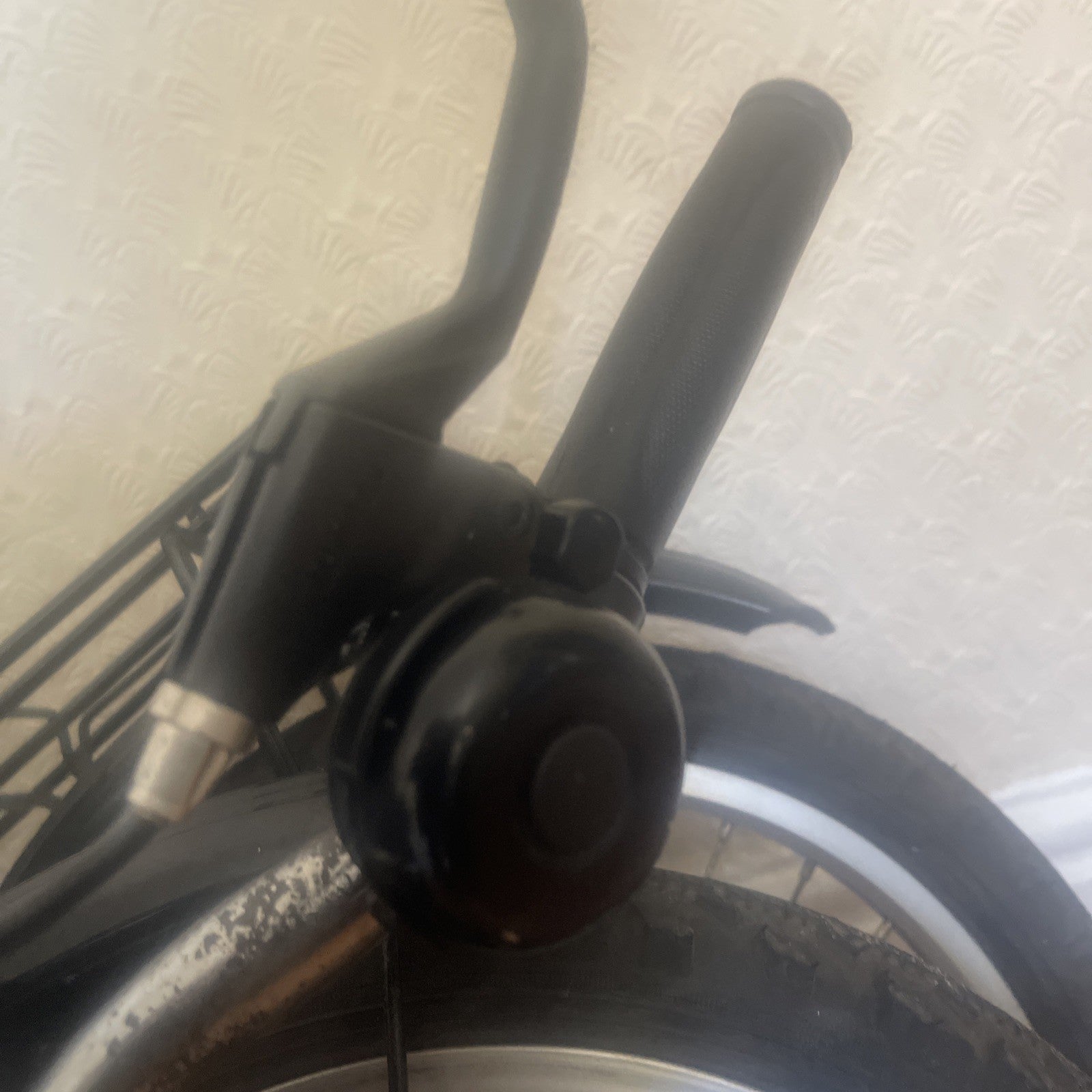 Apollo Folding Bike  Silver/Black