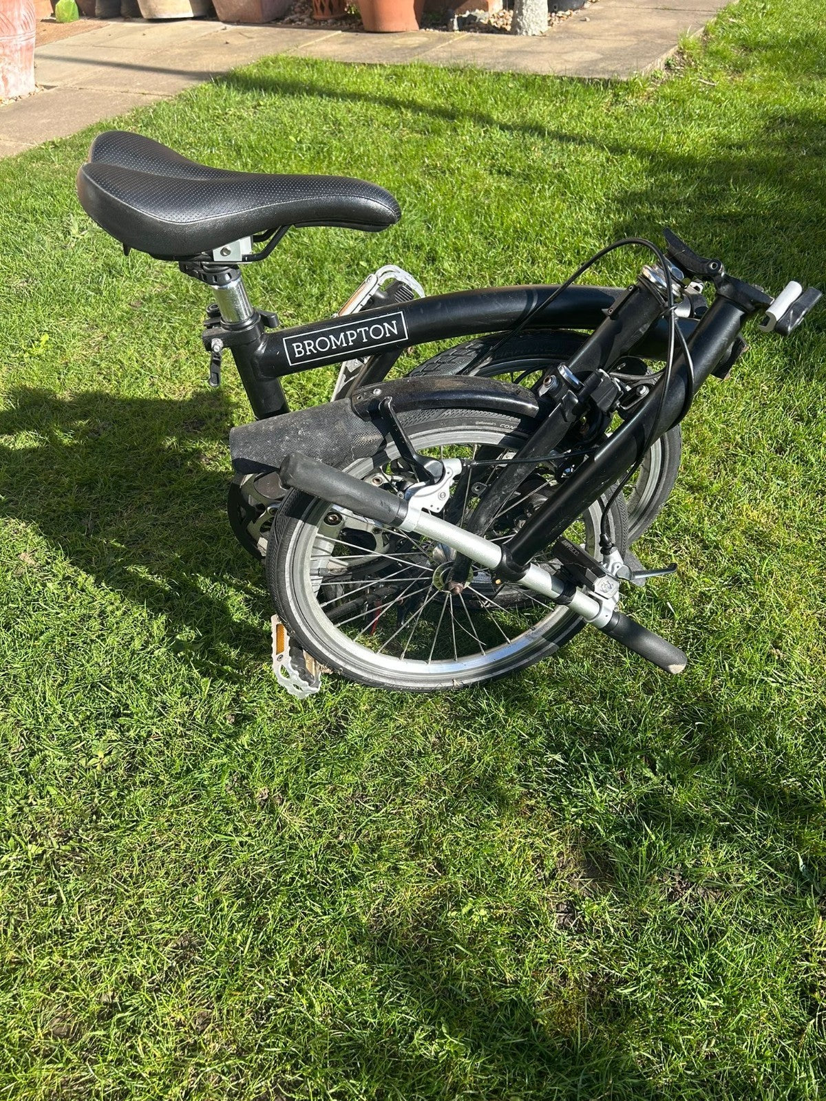 Brompton 2019 S1E Black Folding Bike - Great condition, recently serviced
