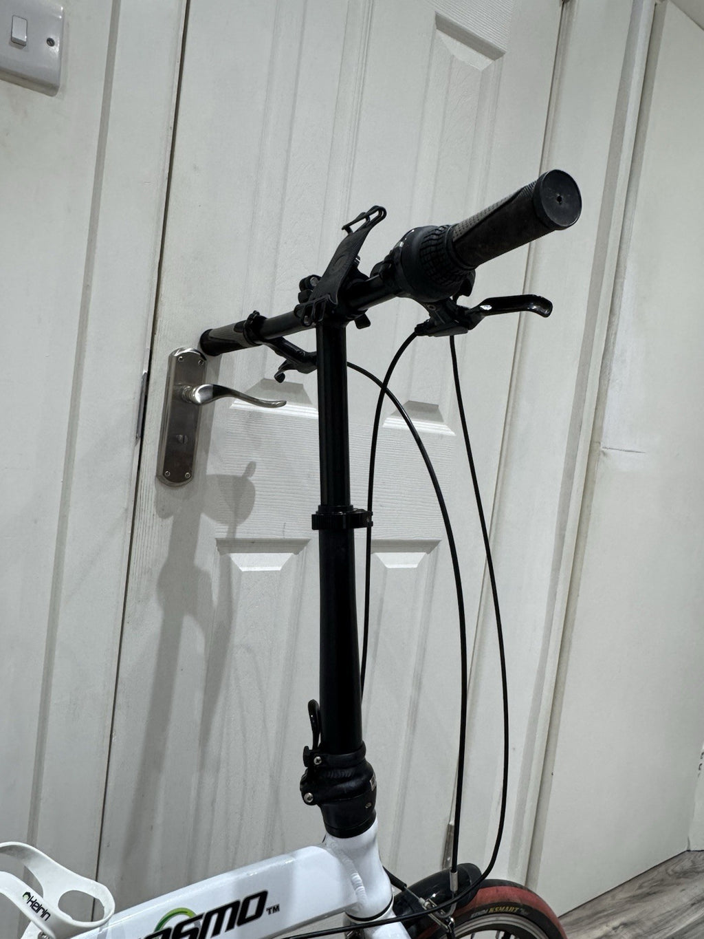 Ecosmo 20 Inch Light Weight Alloy Folding City Bike In Excellent Condition