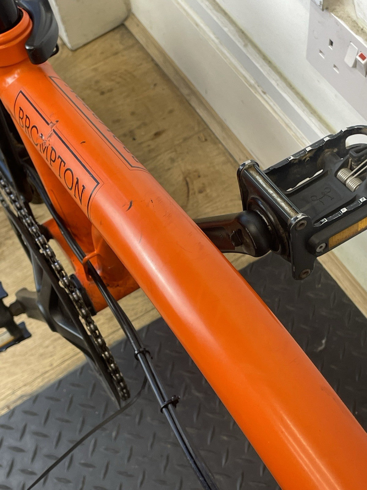 Brompton M6L Folding Bike - Orange
