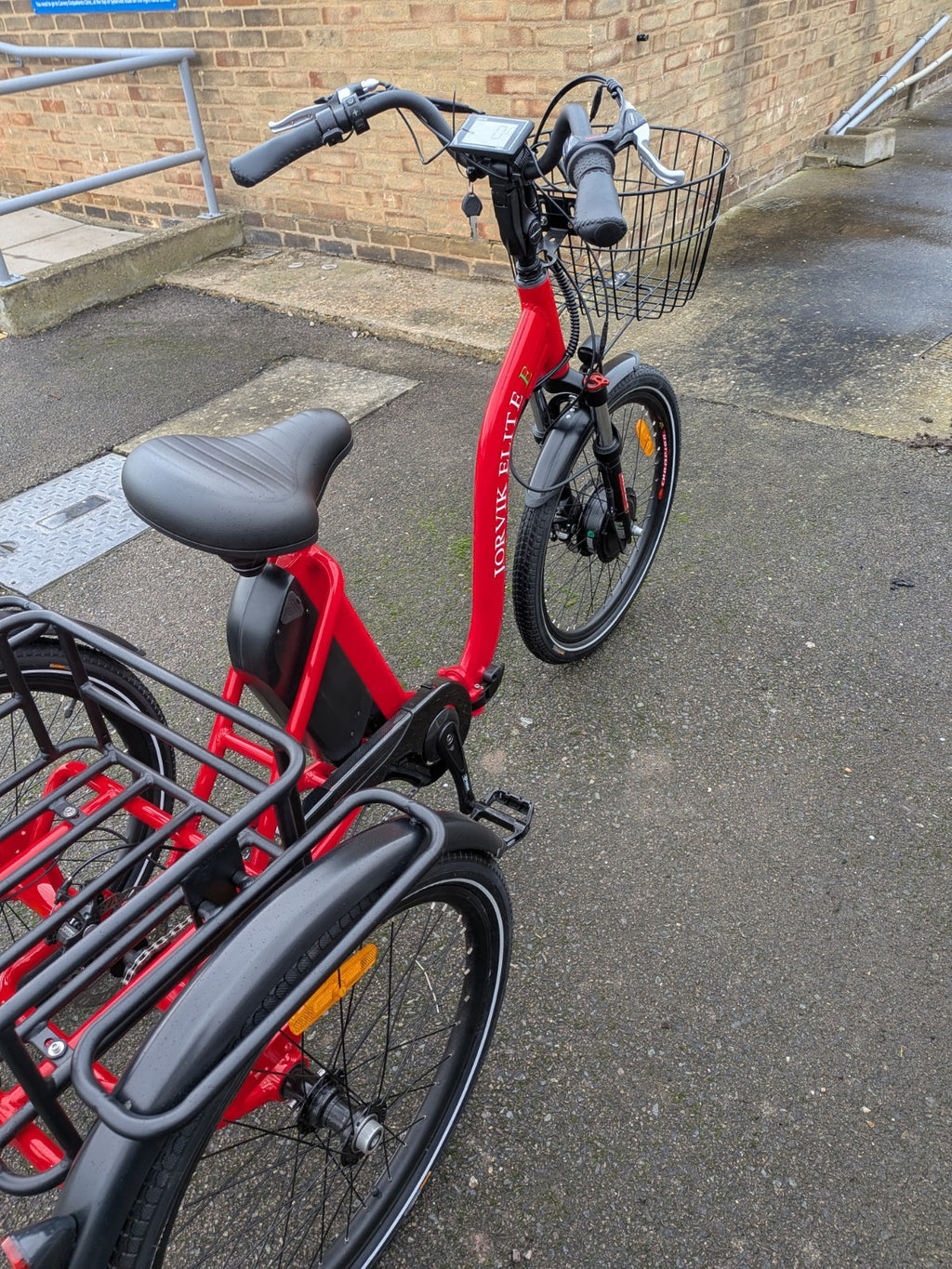 Jorvik Jet E 24 Folding Electric Tricycle, BRAND NEW,24" WHEELS, DELIVERY POSS.