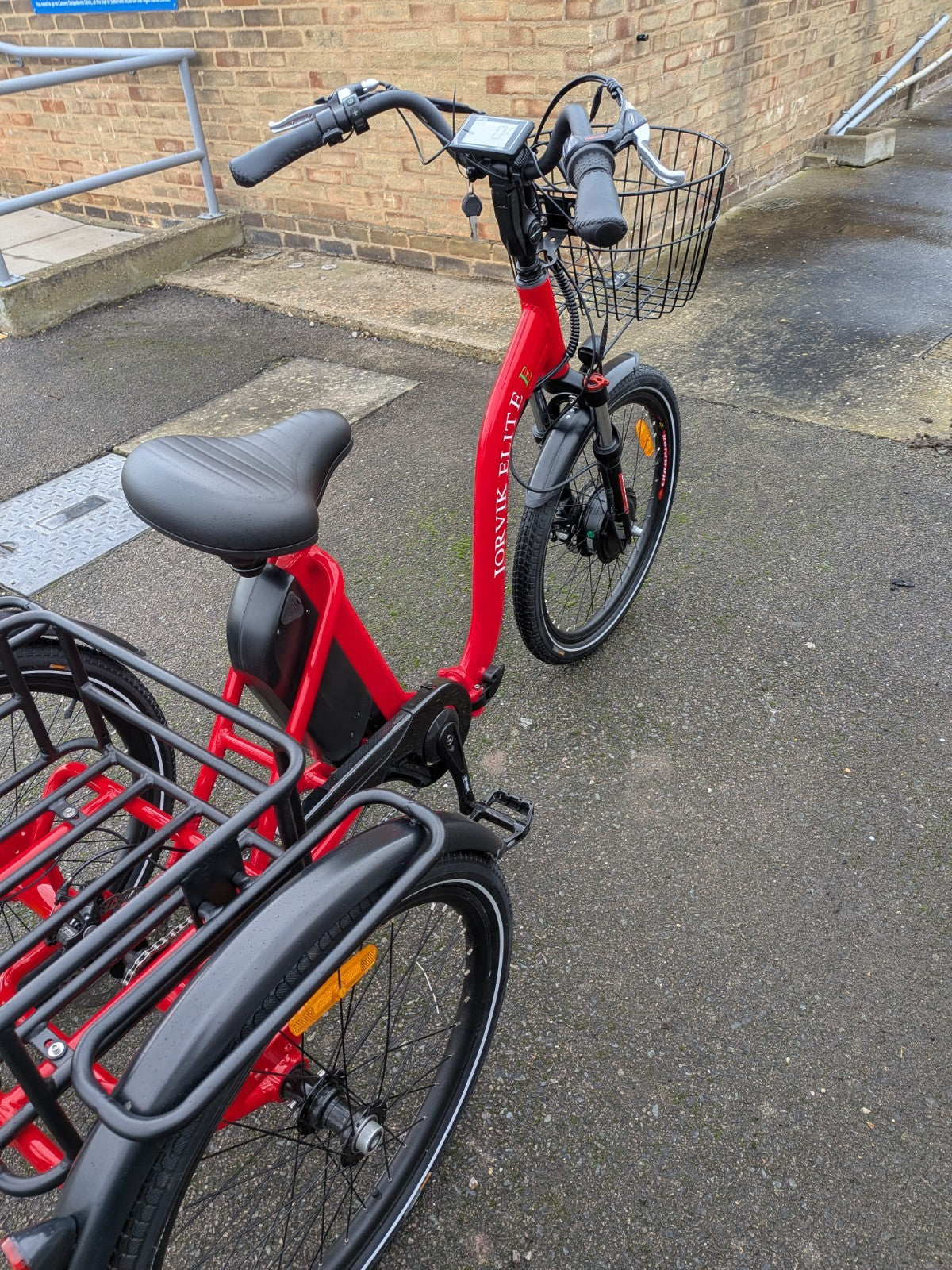 Jorvik Jet E 24 Folding Electric Tricycle, BRAND NEW,24" WHEELS, DELIVERY POSS.