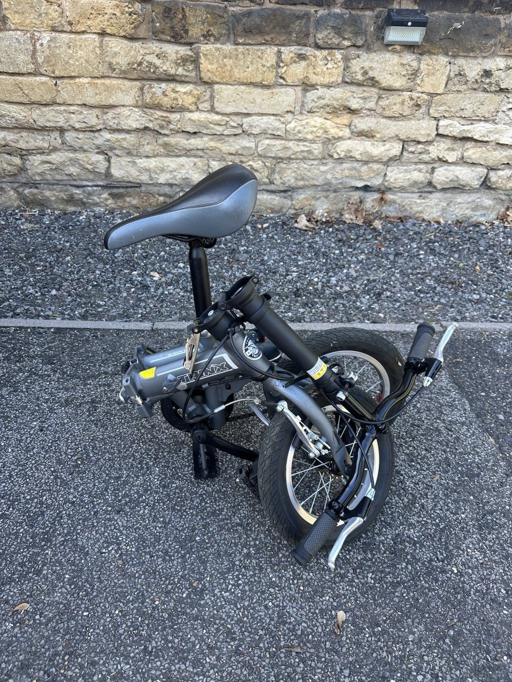 Trinx FA1201 12in Folding Bike Grey/Black Adjustable Seat 1 Speed FA1201