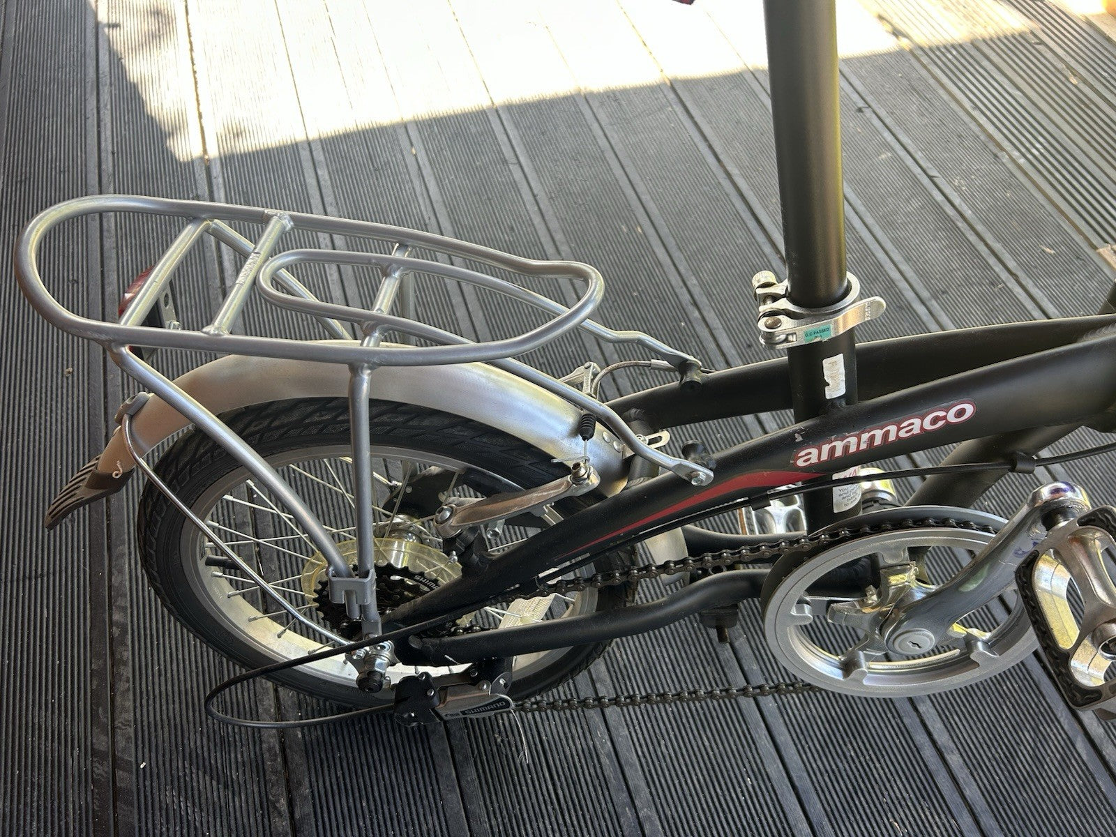 Ammaco Pakka Lite compact bike 16” Wheels