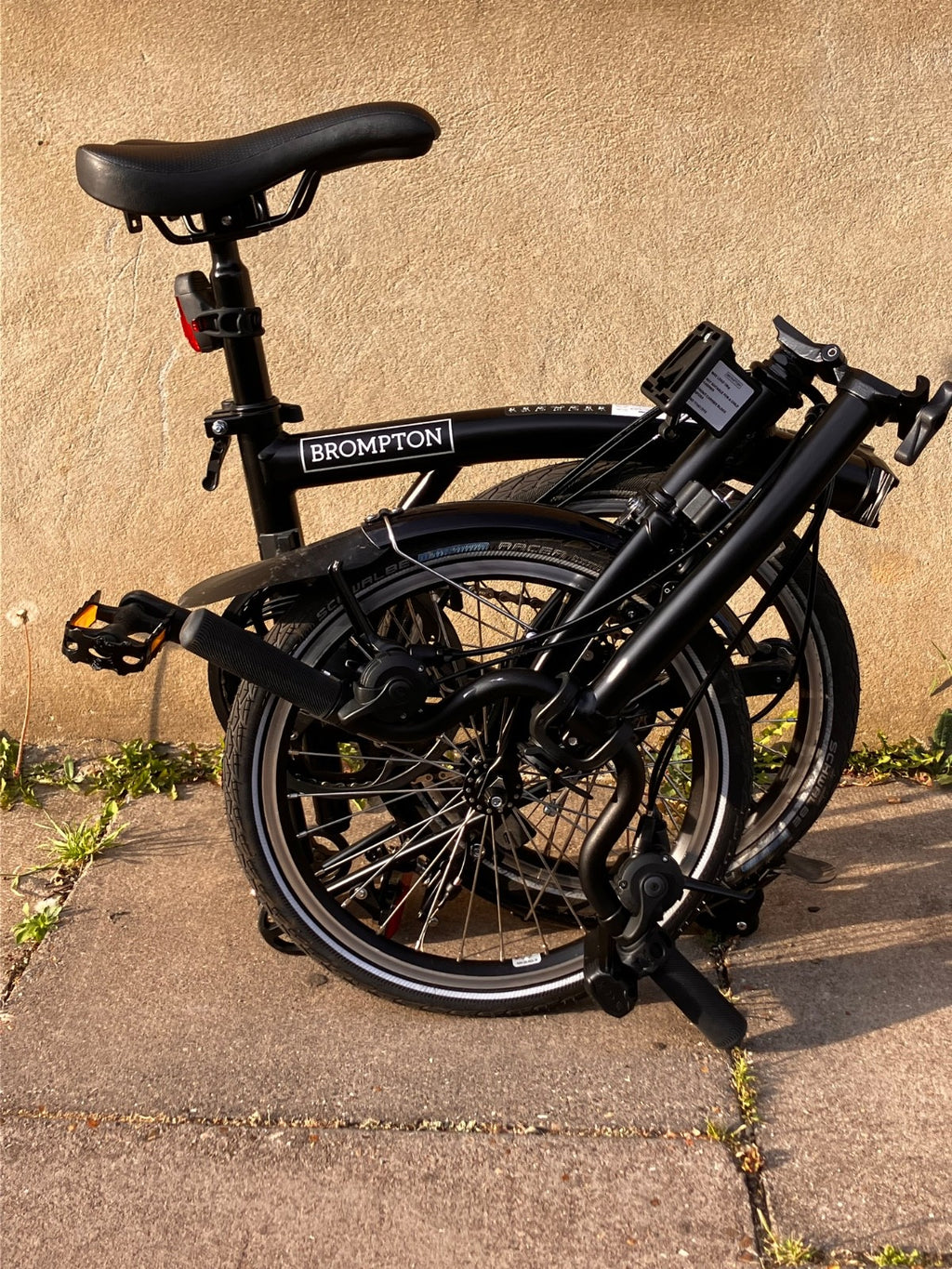 Brompton Folding Bike - C Line 12 Speed 2026 M Handlebar - Matt Black