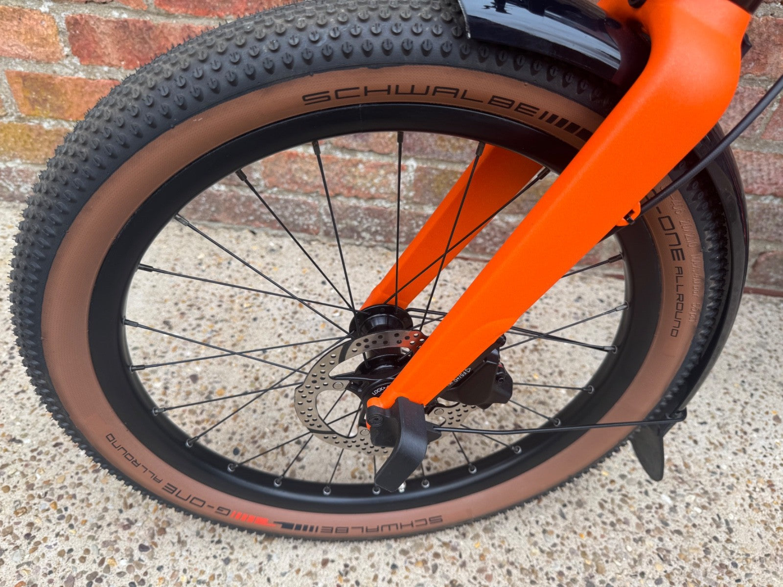 Brompton G Line Folding Bike - Small - Roller Frame - 8 Speed Alfine - Mudguards