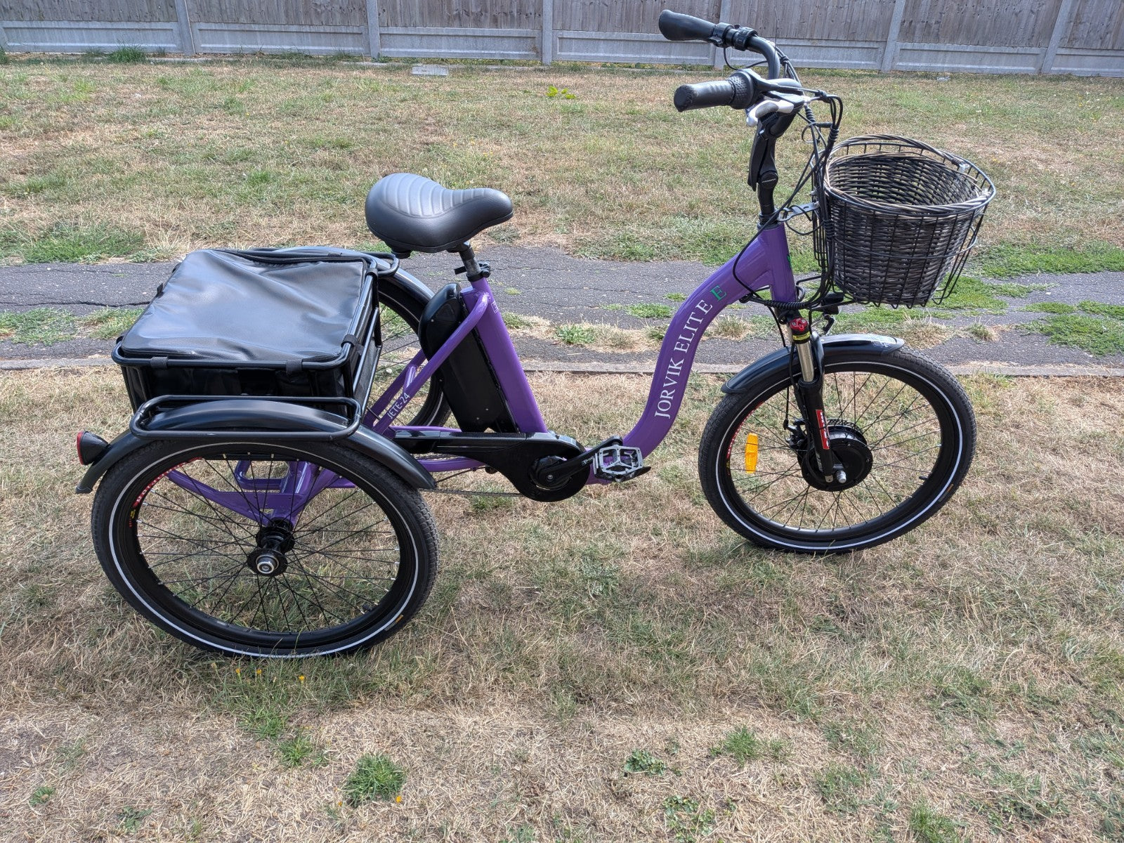 Jorvik JET-E Elite Folding Electric Tricycle,24"  Wheels Excellent Condition