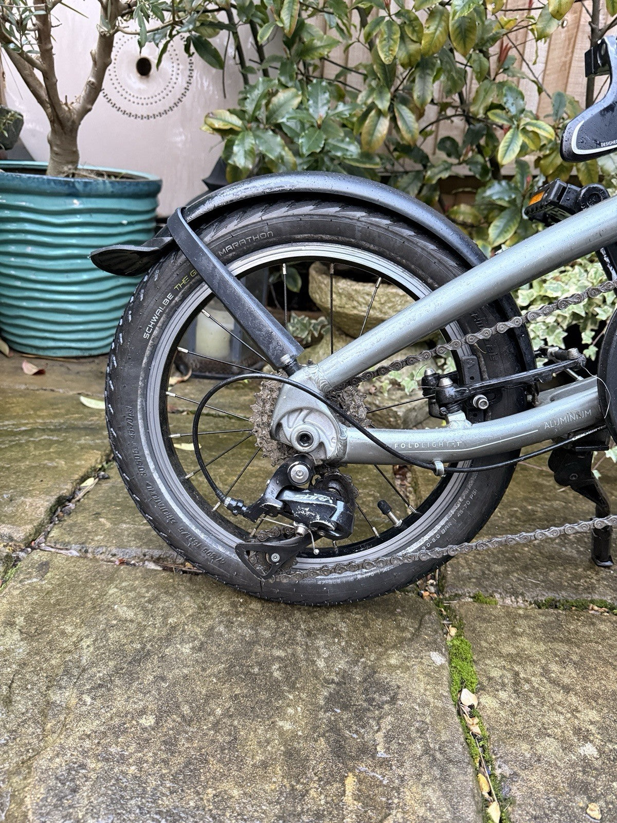 Btwin, Ultra-Compact Fold Bicycle. Aluminium Frame. Comet Grey