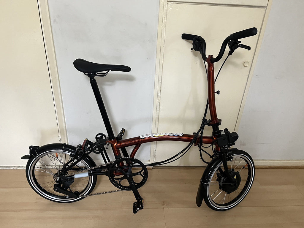 Brompton Ele ctric P Line Urban folding bike, 2024  Flame Lacquer, One size New