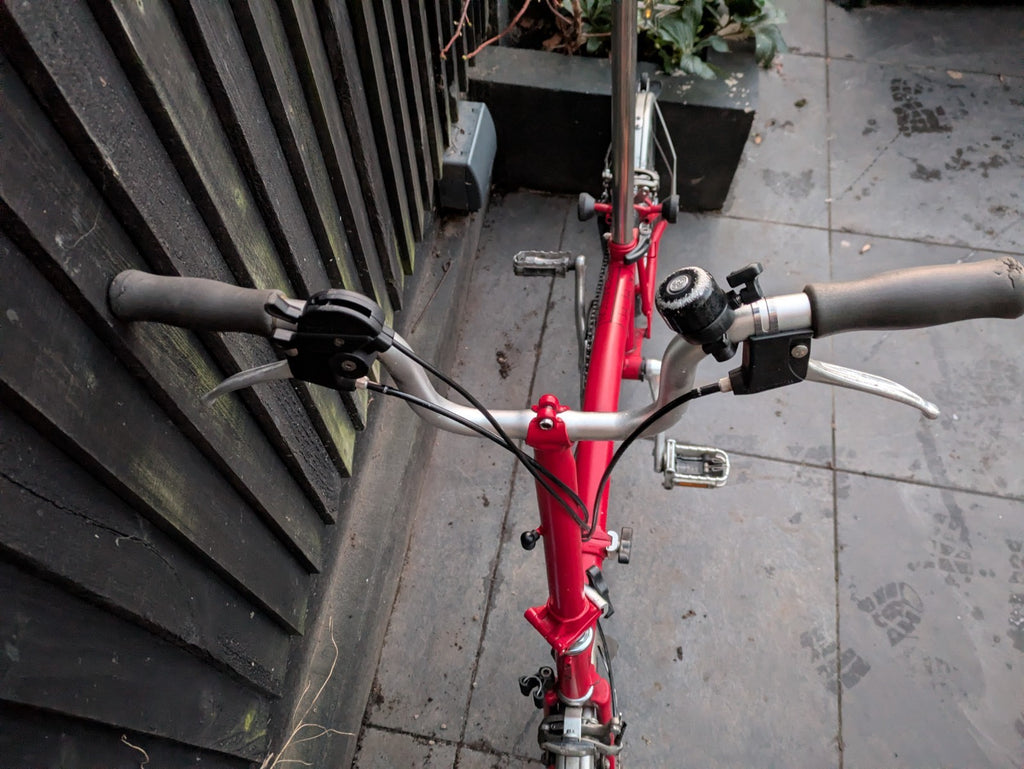 Brompton - 3 gears - Red - Good condition and smooth ride