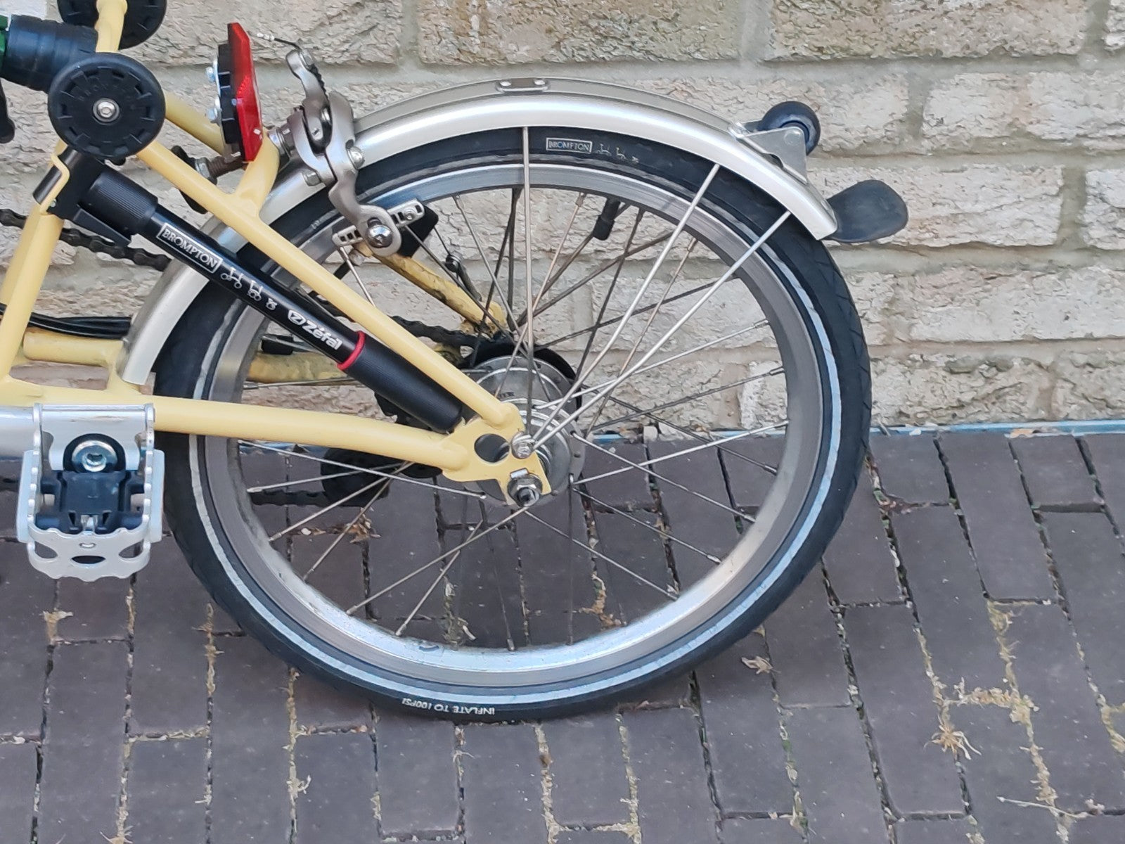 Brompton M6L 6 Speed Folding Bike Racing Green Ivory Original