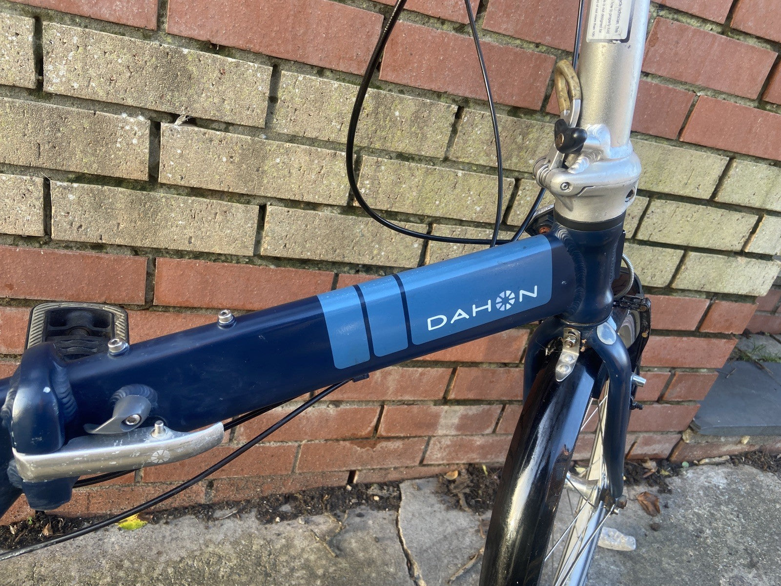 Dahon Vitesse Folding Bike  Excellent Condition
