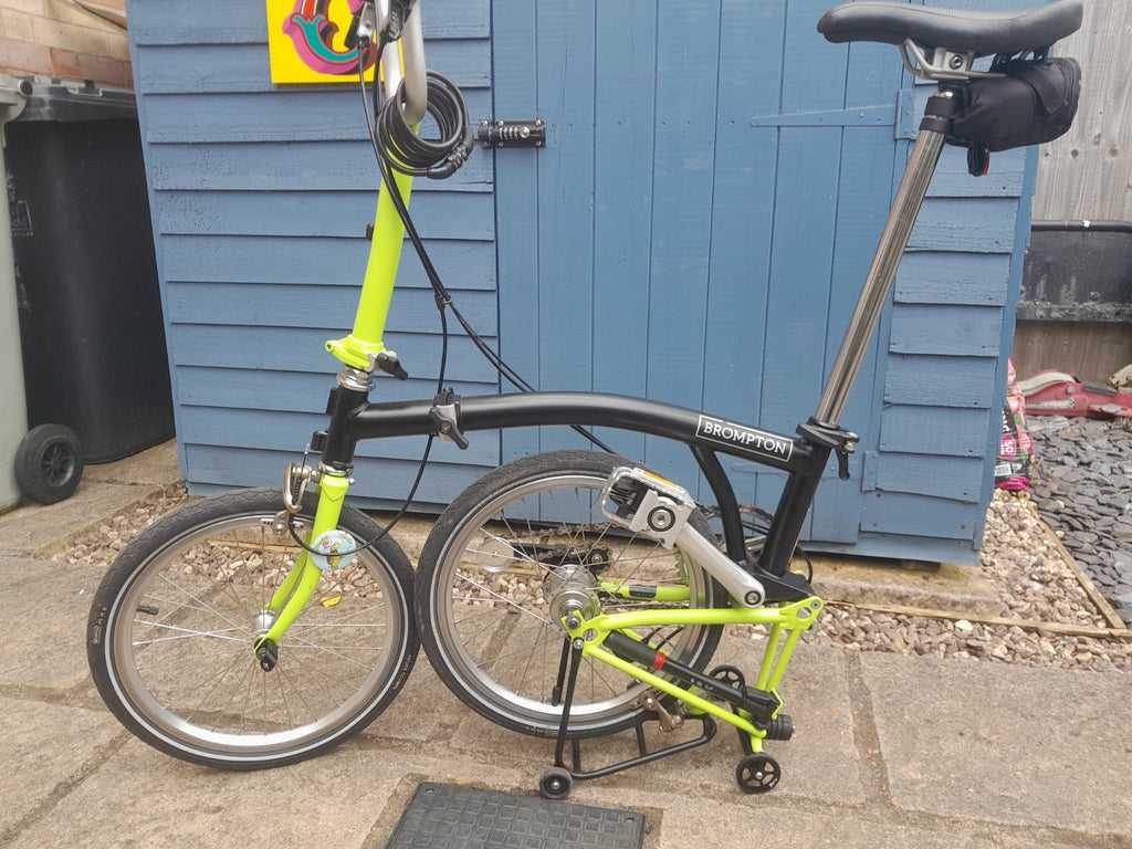 Brompton 3 speed custom matt black and lime lots of extras and upgrades