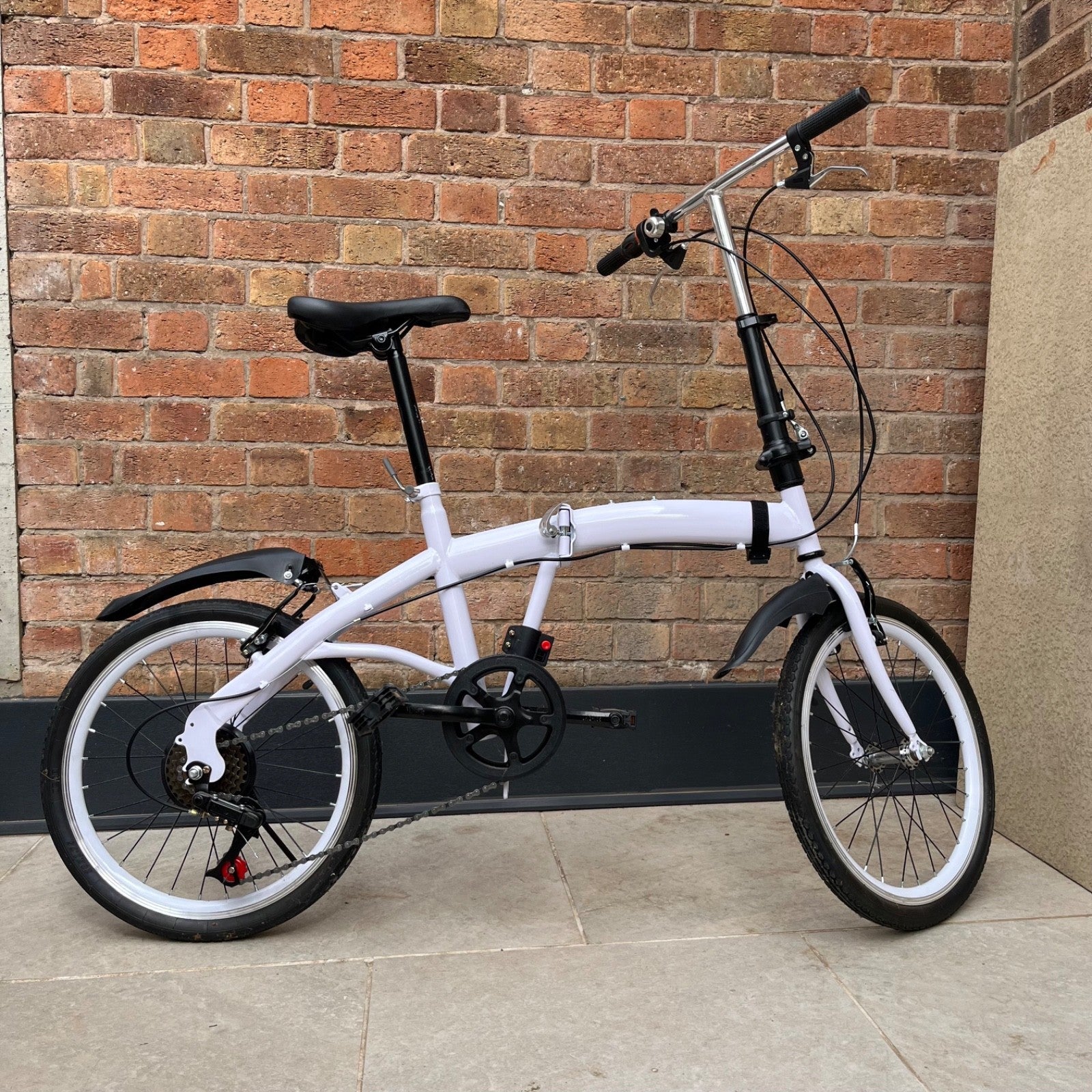 White adult 20 inch folding bike, compact, carbon steel frame, adjustable height
