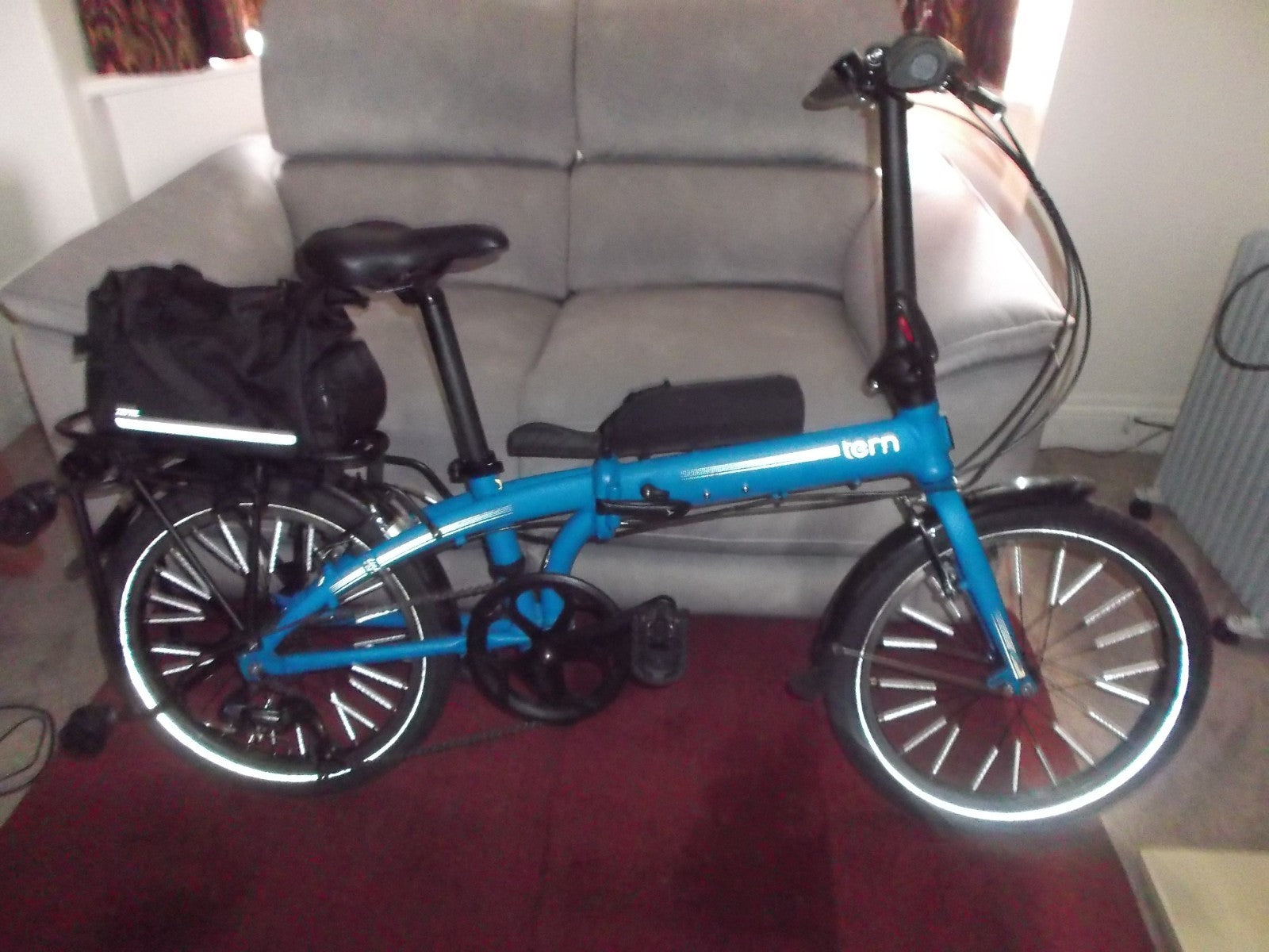 Tern Link C8 Folding Bike 8 Speed – Blue – Excellent Condition