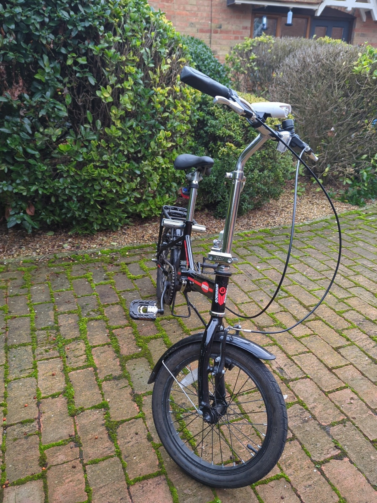 Ammaco Folding Bike 20” Wheels – Compact City Bicycle – Rear Rack – Black/Red
