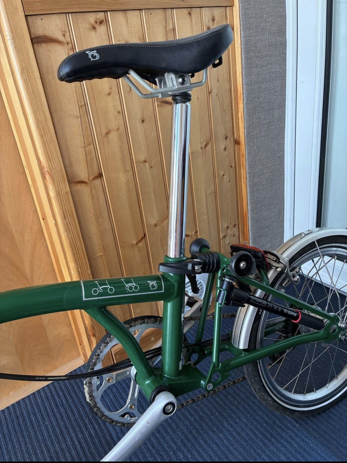 Brompton C-Line 6-Speed Folding Bike – Green – Excellent Condition