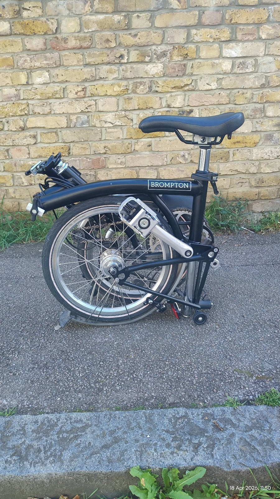 Brompton M6L (2019) Black Folding Bicycle
