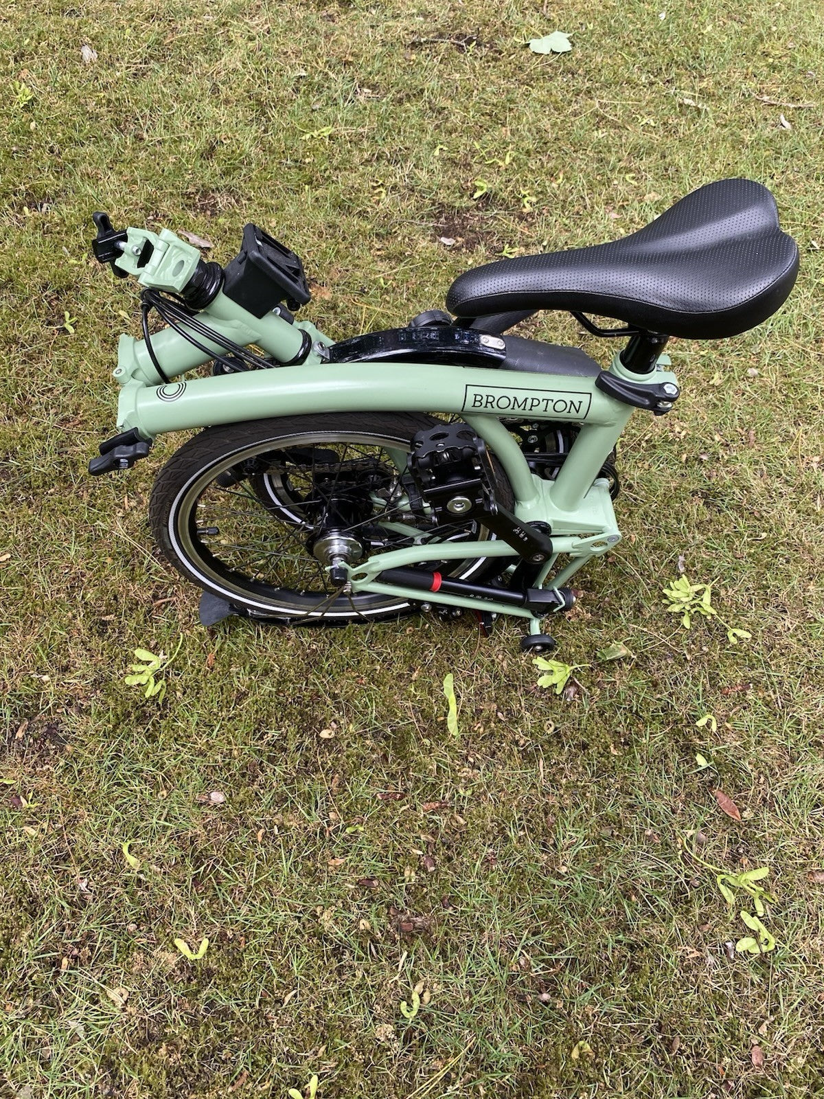 Brompton C-line 6-speed in Matcha Green (discontinued)