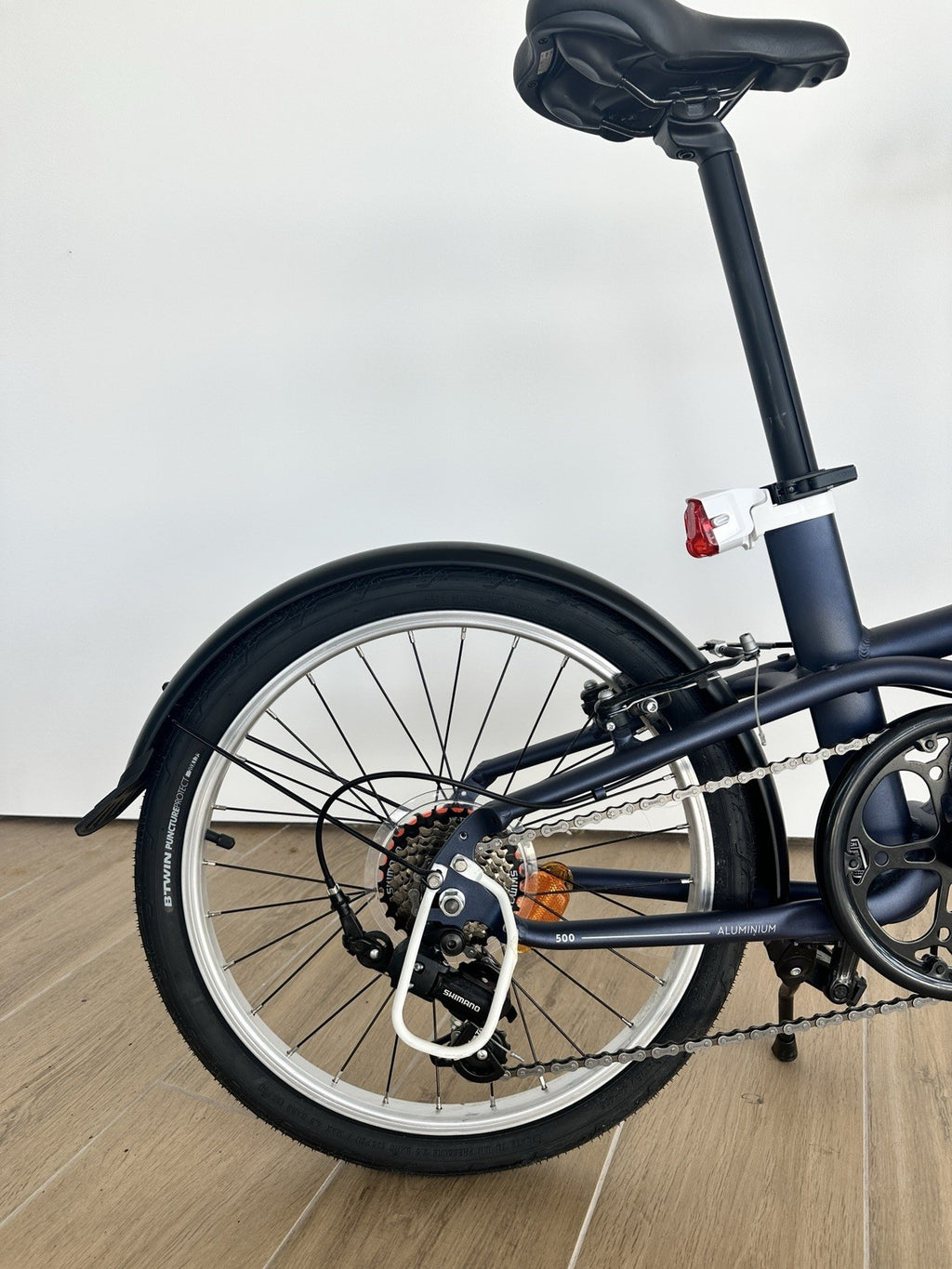 B'TWIN 500 20in Aluminium Folding Bike 7-Speed Dark Blue - Excellent Condition