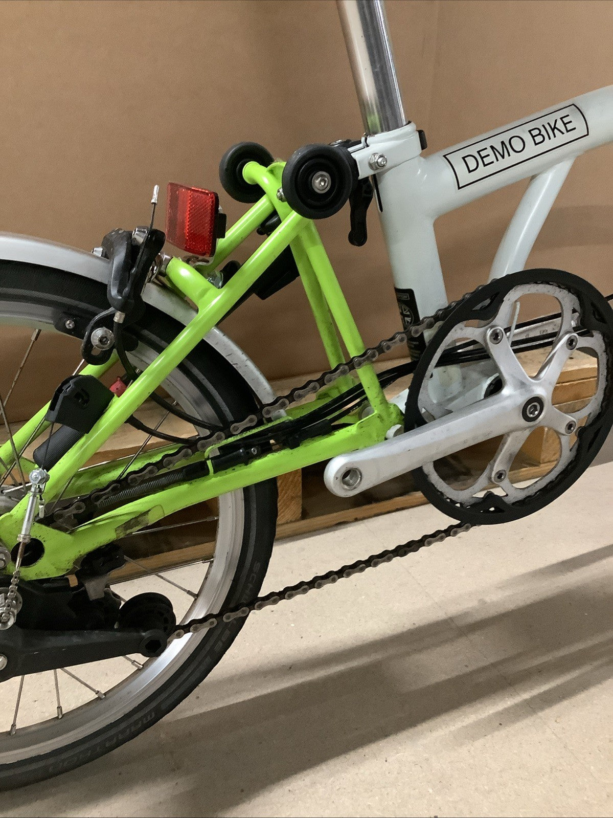 Brompton Steel M6L Folding Bike Papyrus White/Lime Green