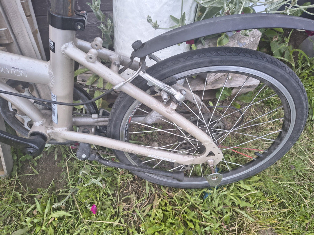 Oyama Lexington Dahon Style Light Aluminium Folding Bike Cycle 8 Speed Alex DA16