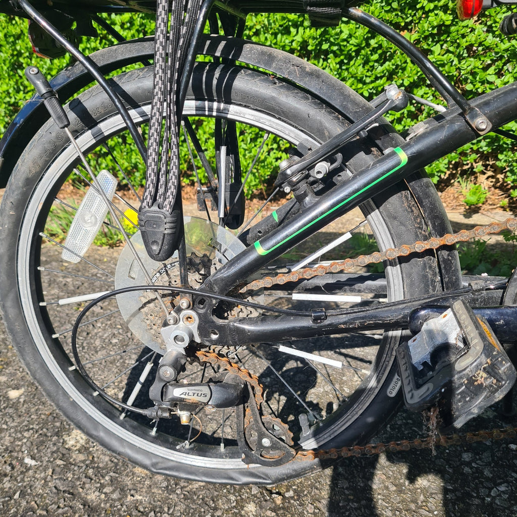Dahon Vitesse D8 Folding Bike - Black/Green - Project/Spares or Repair
