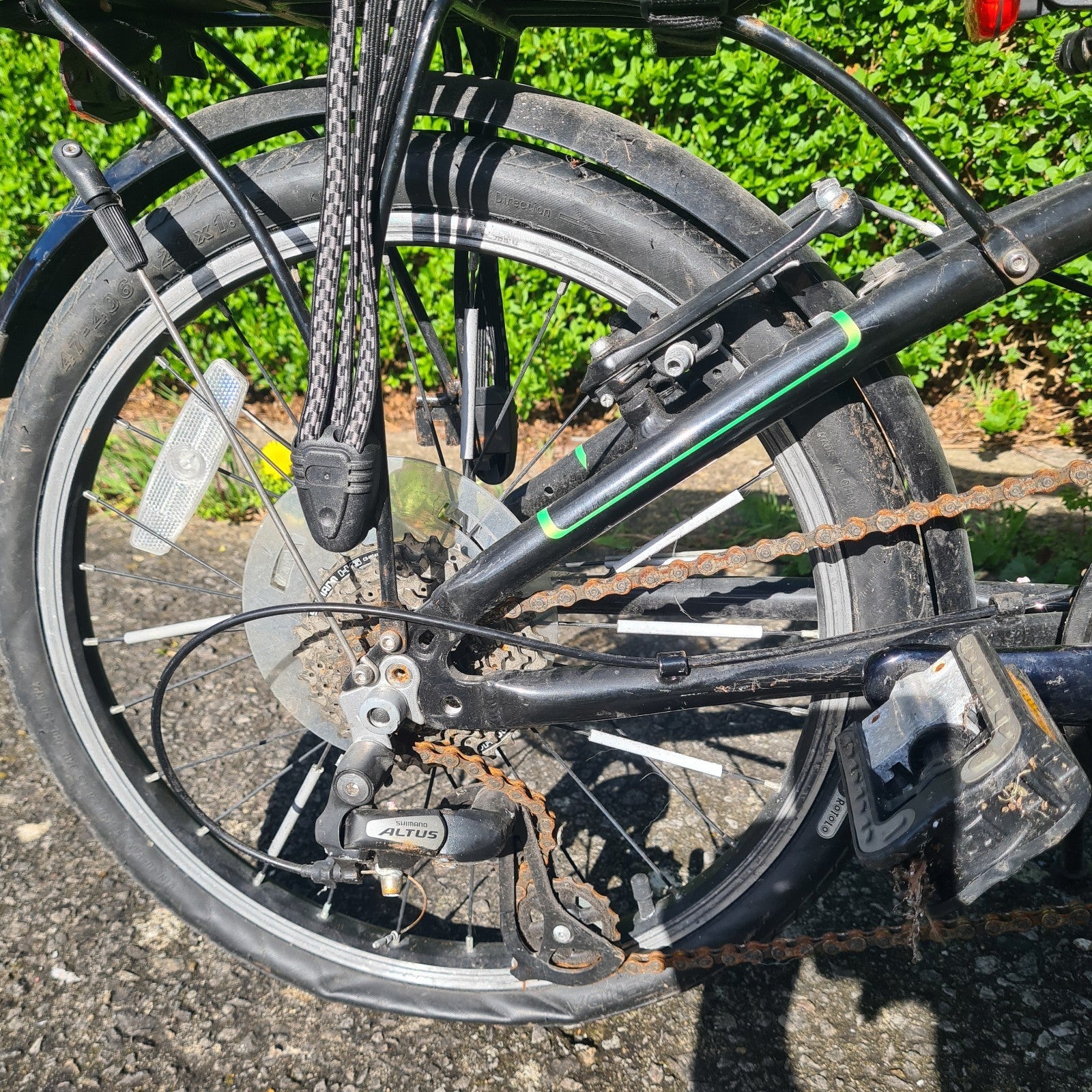 Dahon Vitesse D8 Folding Bike - Black/Green - Project/Spares or Repair