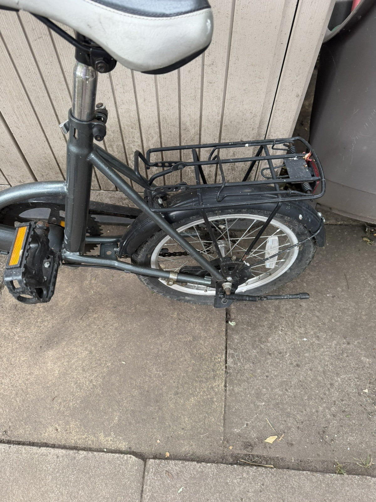 apollo folding bike. Single Speed.