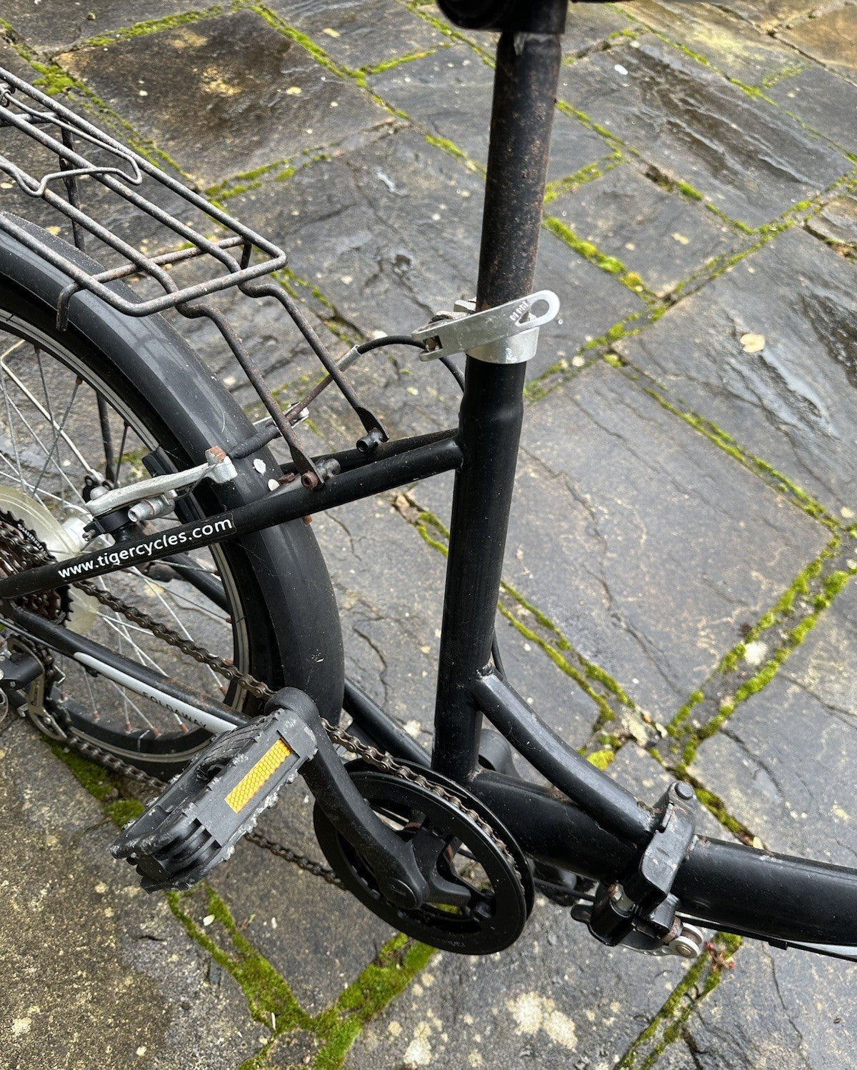 TIGER FOLDAWAY BIKE BLACK WITH GEARS