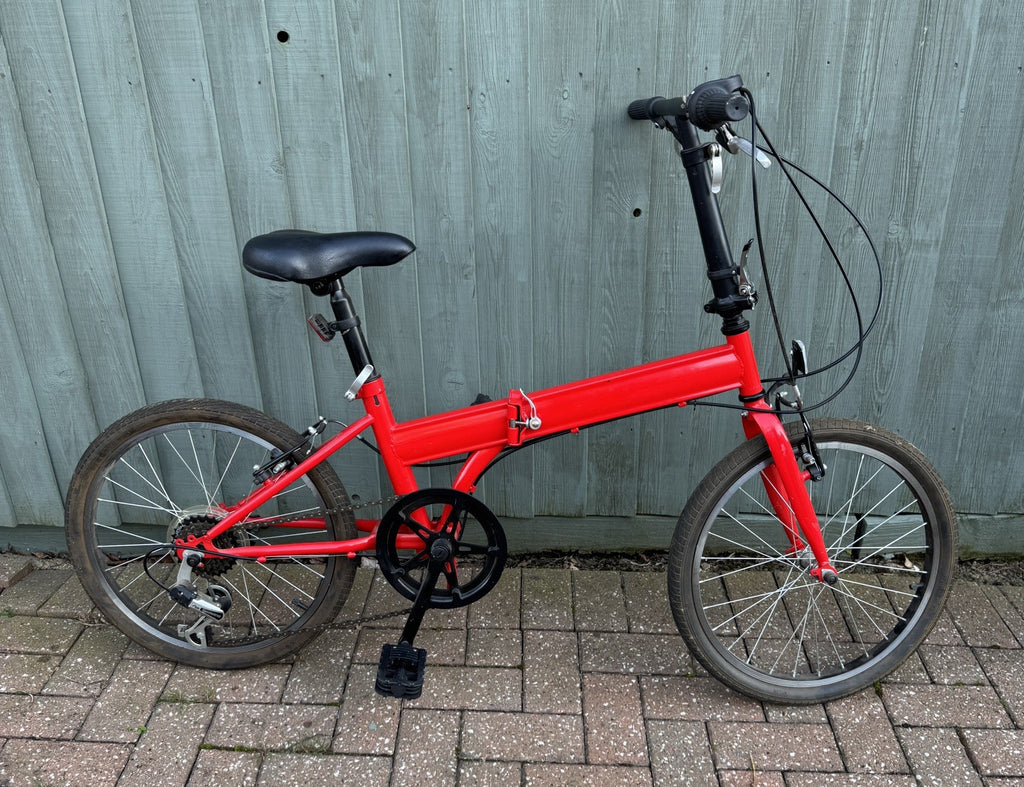 2 Folding Bikes, 1 Red and 1 Black, price is for both, 5 gears.