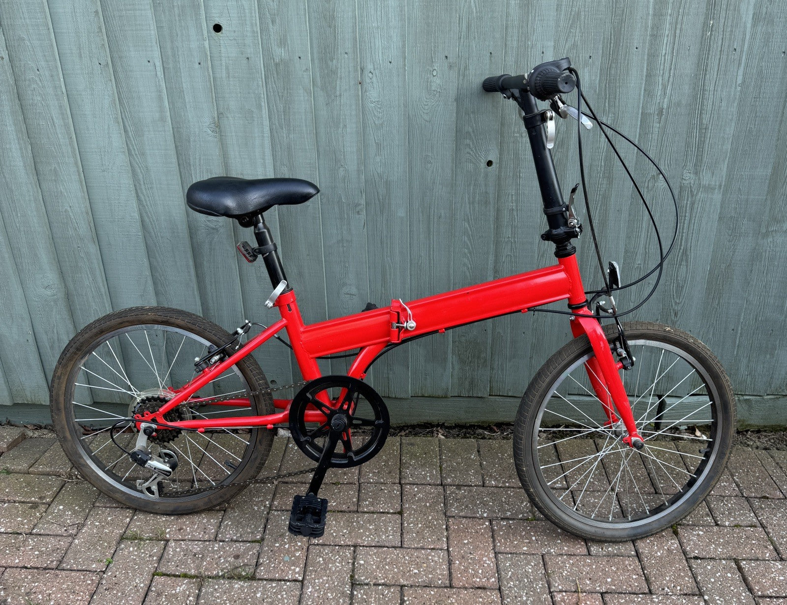 2 Folding Bikes, 1 Red and 1 Black, price is for both, 5 gears.