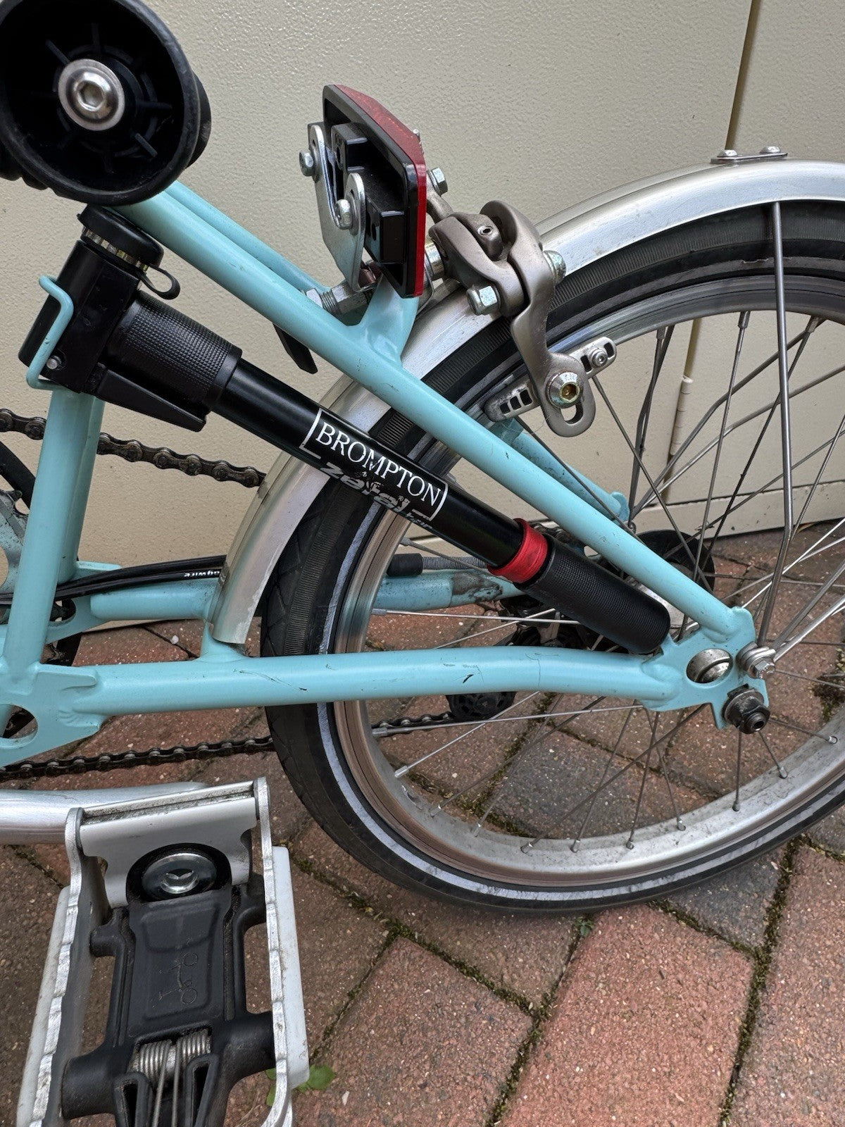 Brompton Folding Bike 2-Speed With Accessories In Great Condition