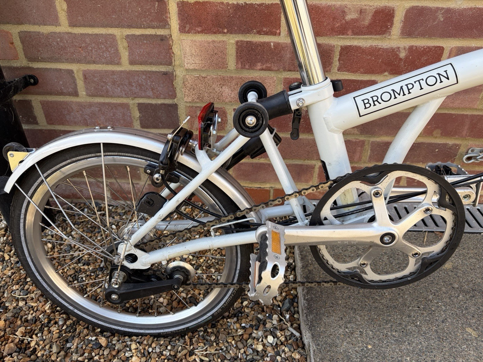 Brompton M3L 3 Speed Folding Bike 2019 White + Genuine Brompton Bag