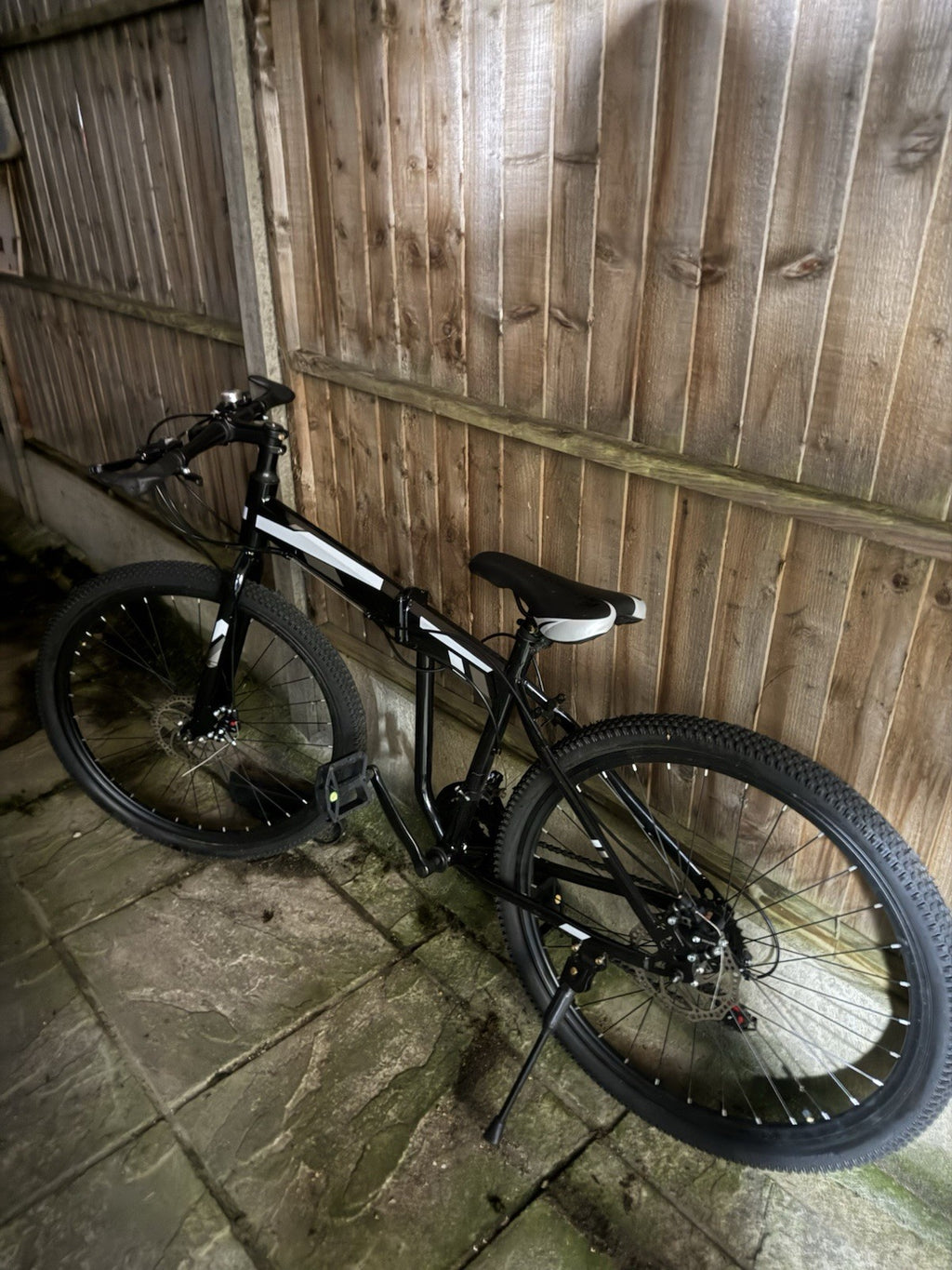 Mountain Bike 26-inch 21-Speed Gears, Dual Disc Brakes, Foldable