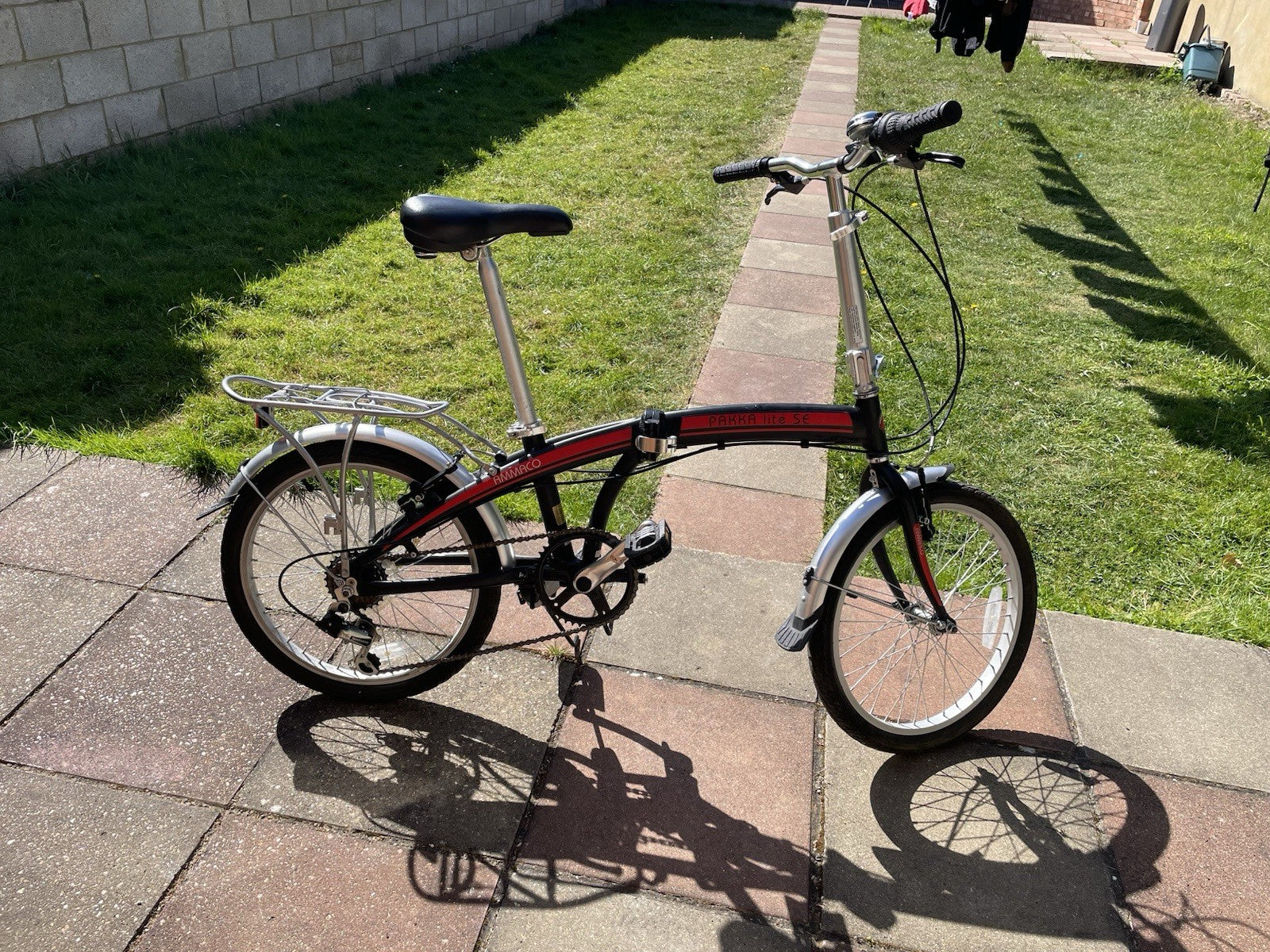 Ammaco Pakka Lite 20 Inch Wheel 6 Speed Alloy Folding Bike Silver