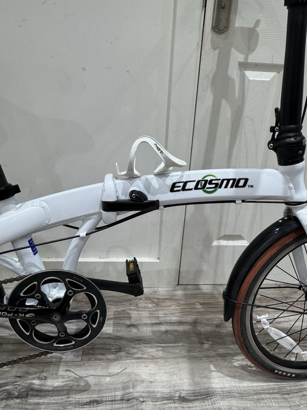 Ecosmo 20 Inch Light Weight Alloy Folding City Bike In Excellent Condition