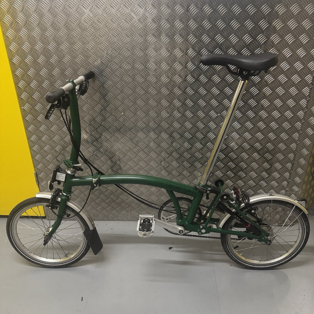 Brompton C Line Explore 2021 Racing Green S Bar Excellent Condition