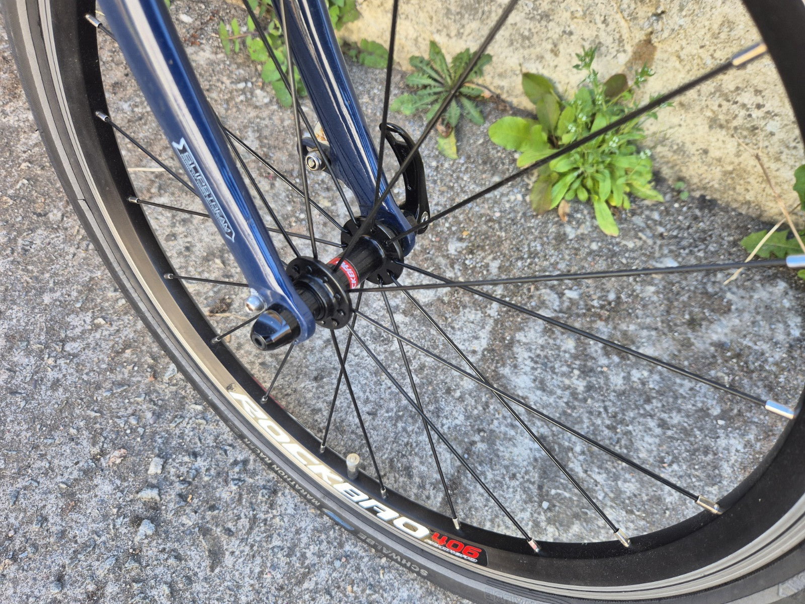 Dahon Mu P8 Custom Build Super Lightweight 9 Speed