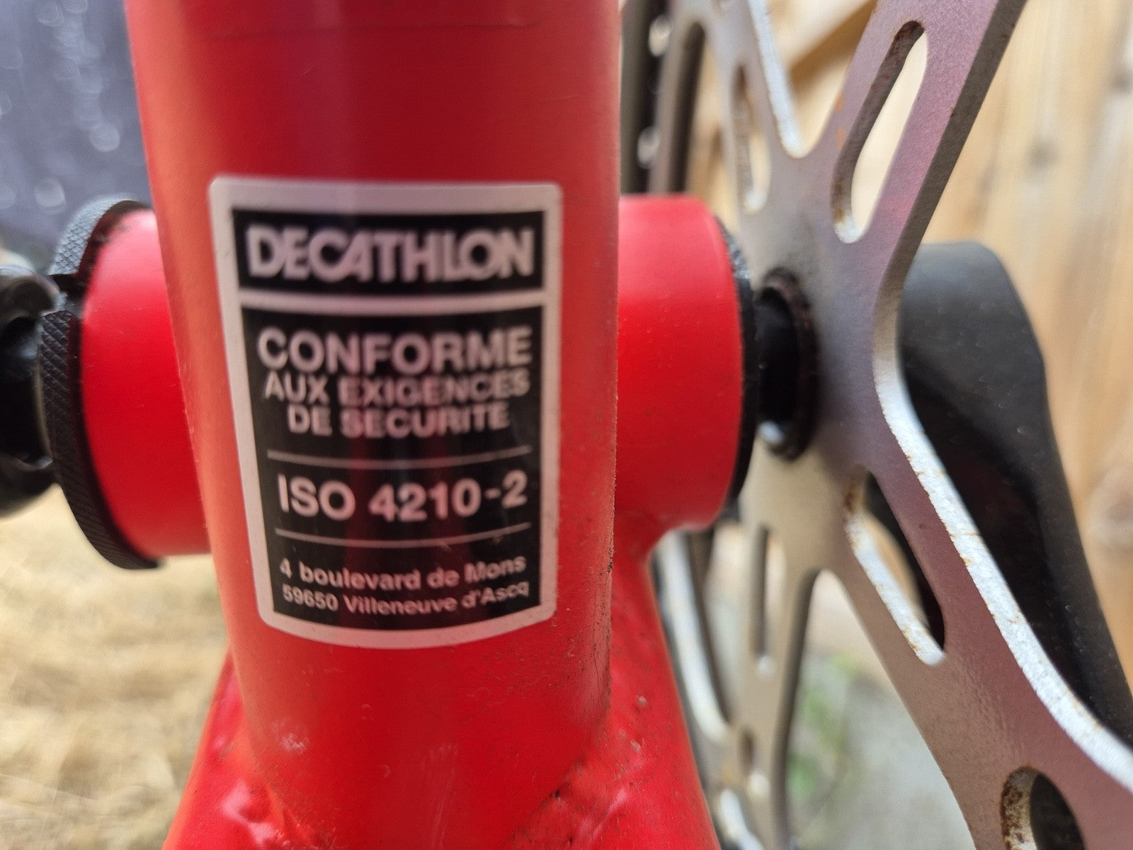 Decathlon BTWIN Tilt 120 Red Folding Commuter Bike