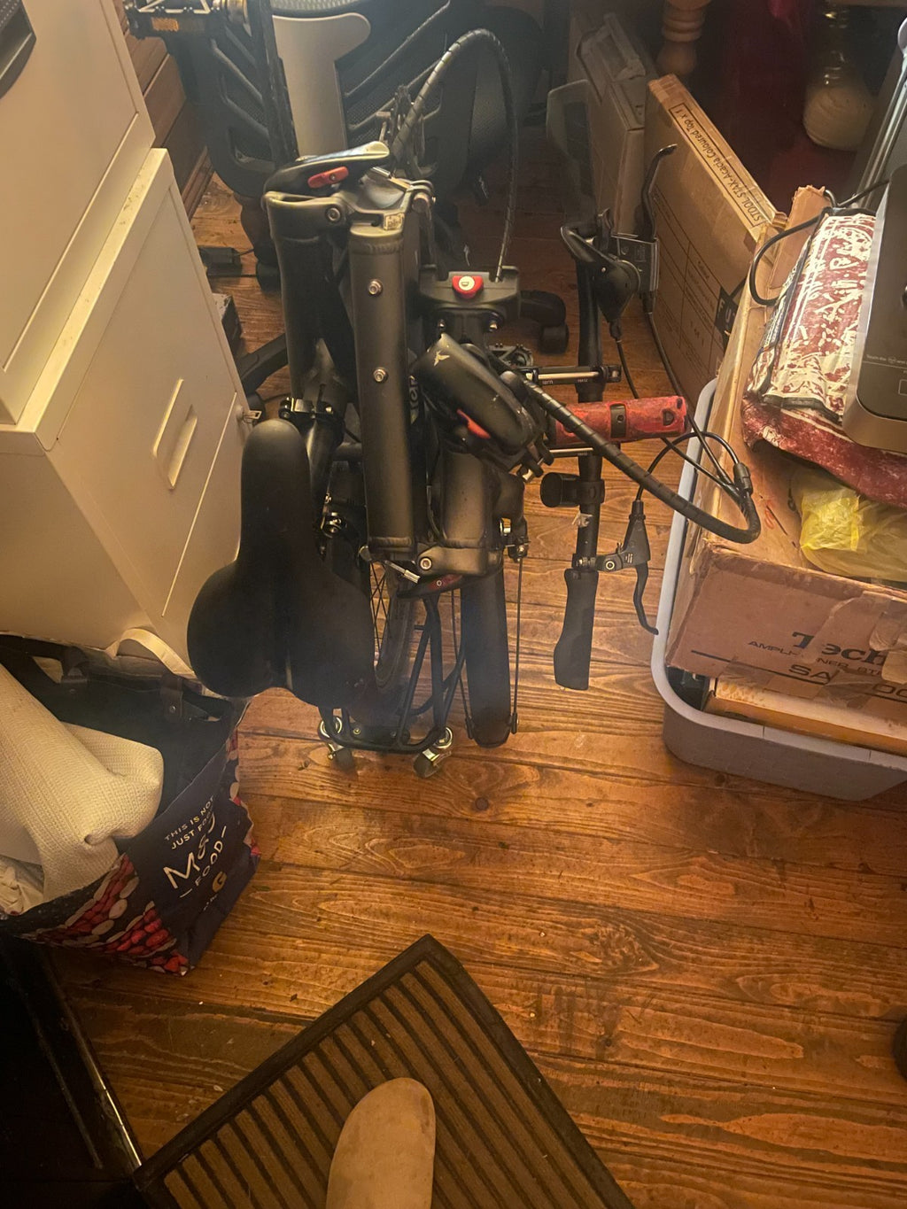 Tern BYB P8 Folding Bike (Nearly as compact as Brompton!)