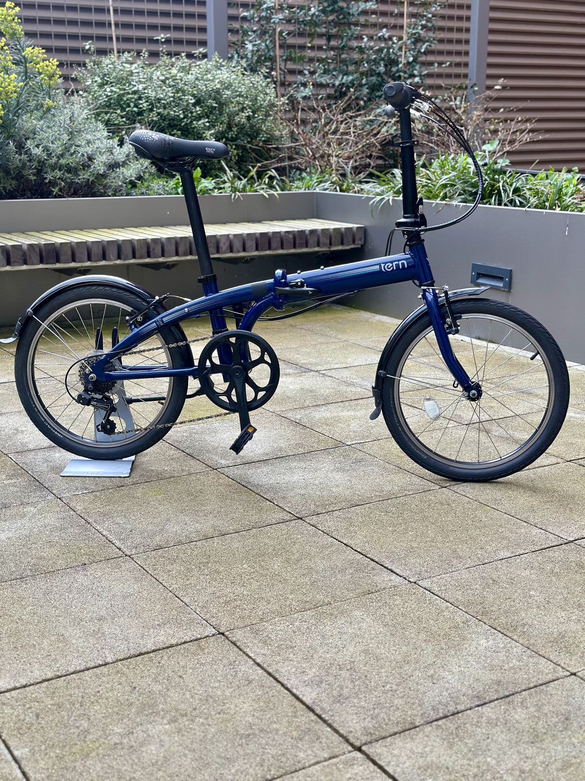 Tern Link B7 Folding Bicycle 20" 7 Speed