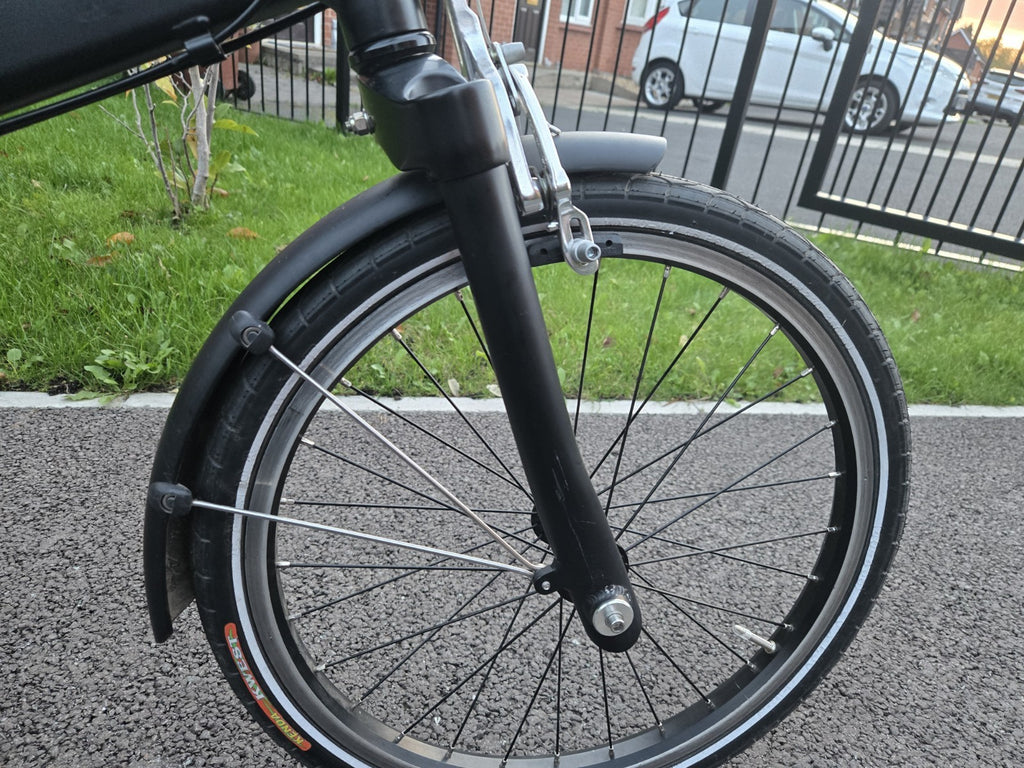 Giant Halfway Folding Bike 20'' Wheels